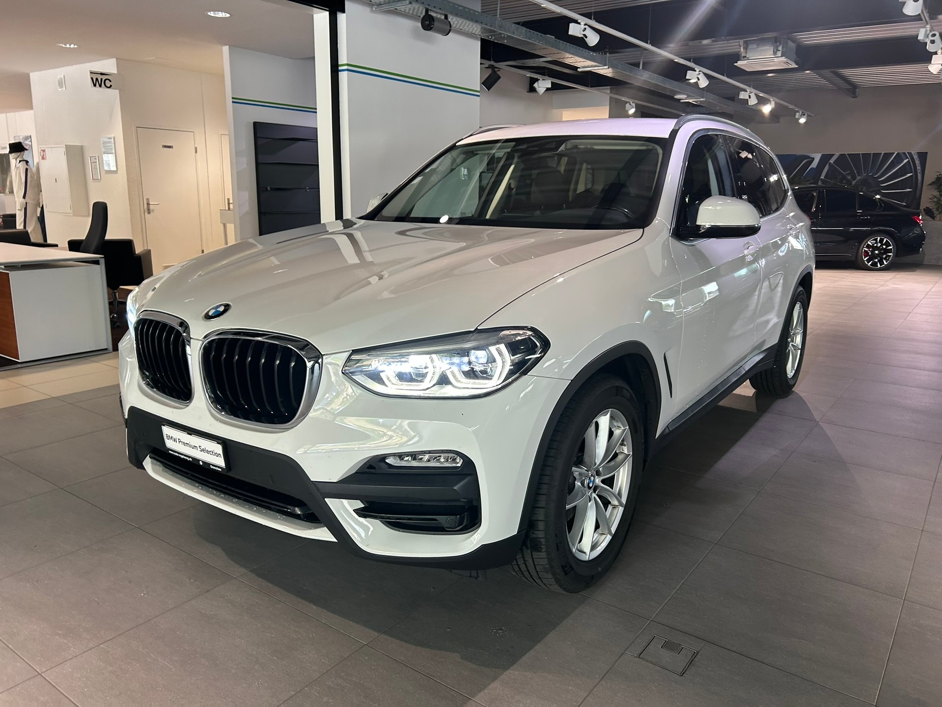 BMW X3 xDrive 20d Steptronic-image-5