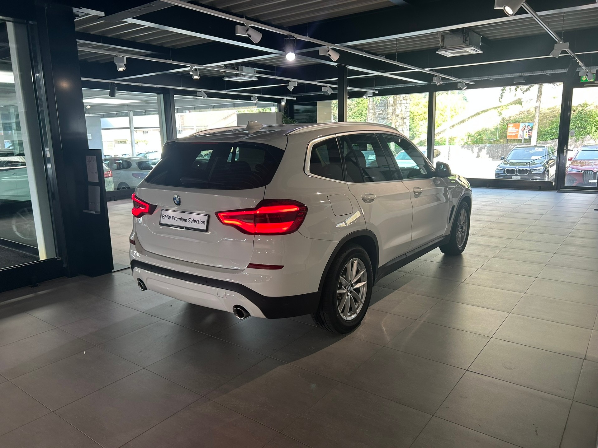 BMW X3 xDrive 20d Steptronic-image-14