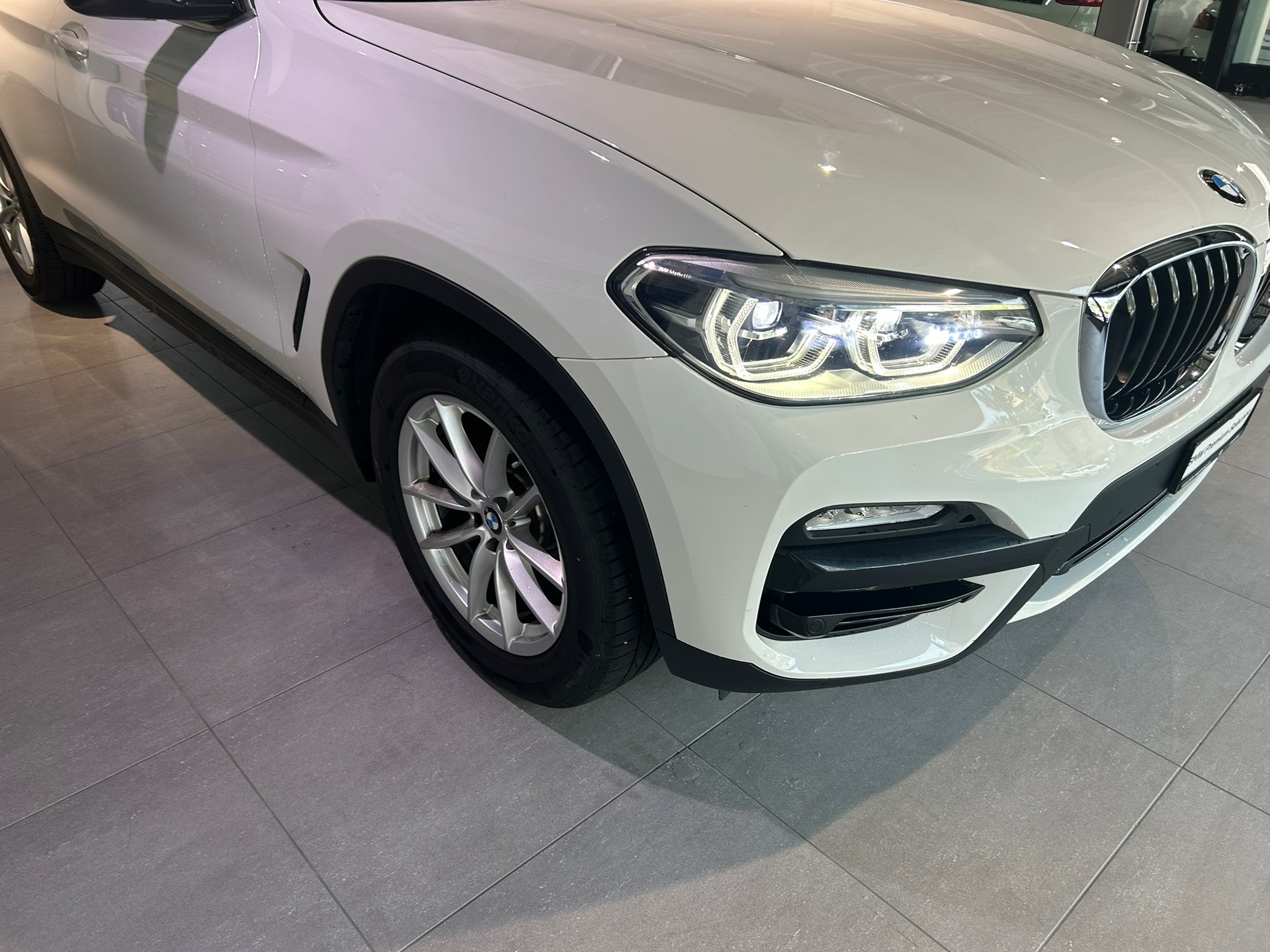BMW X3 xDrive 20d Steptronic-image-19