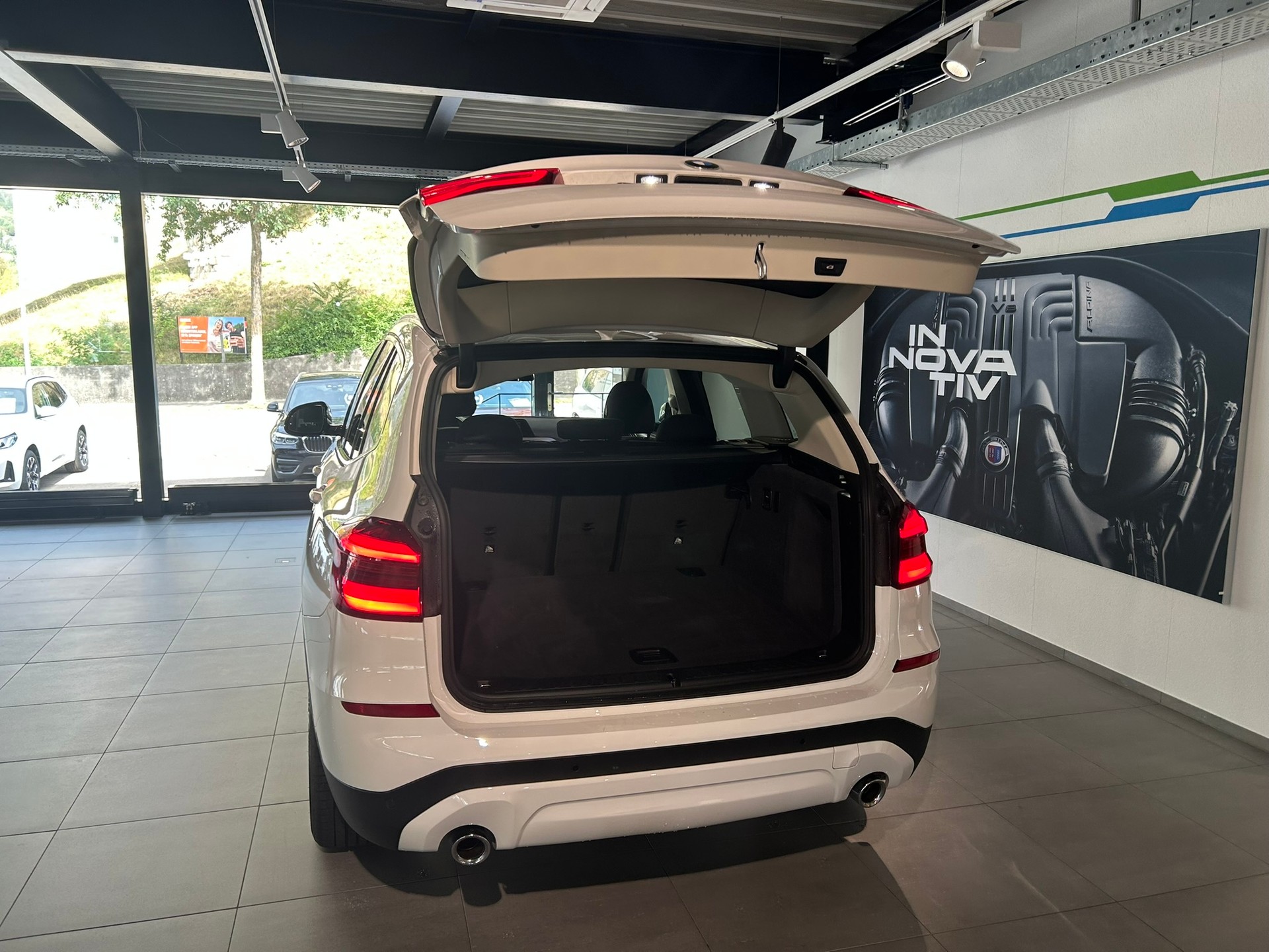 BMW X3 xDrive 20d Steptronic-image-17