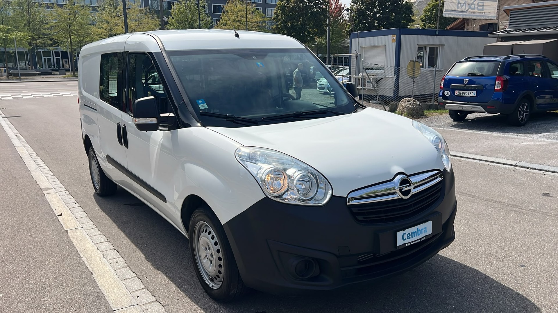 OPEL Combo 1.4 CNG Turbo ecoFLEX 2.4 L2H1-image-2