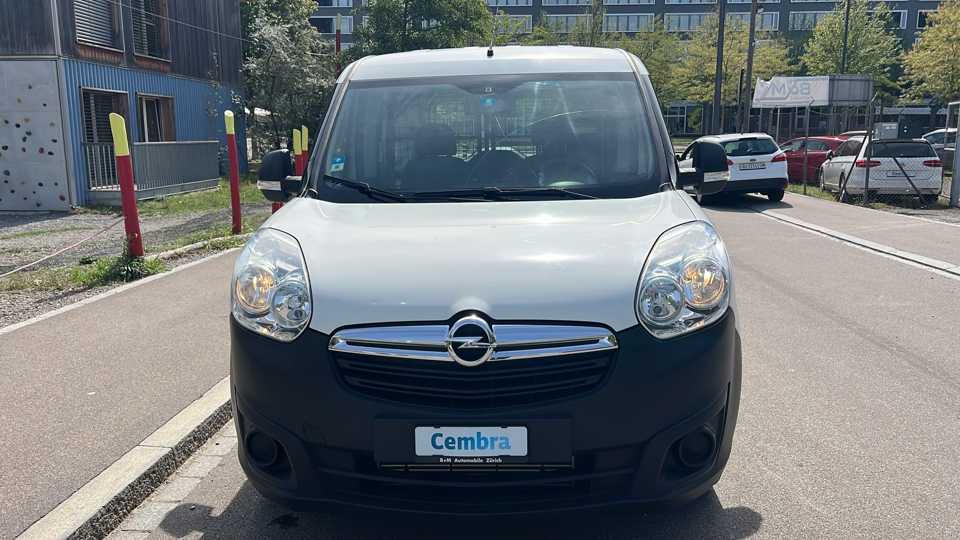 OPEL Combo 1.4 CNG Turbo ecoFLEX 2.4 L2H1-image-1