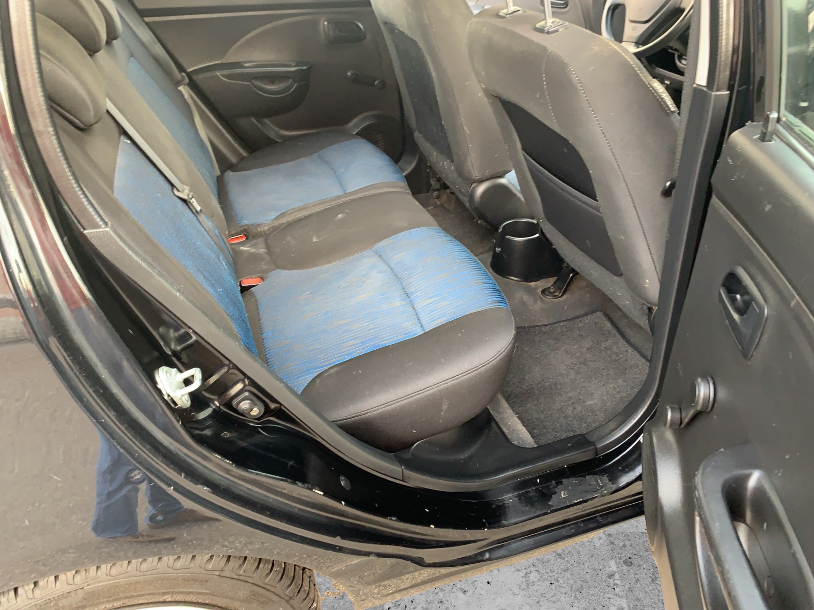 KIA Picanto 1.1 Classic-image-13