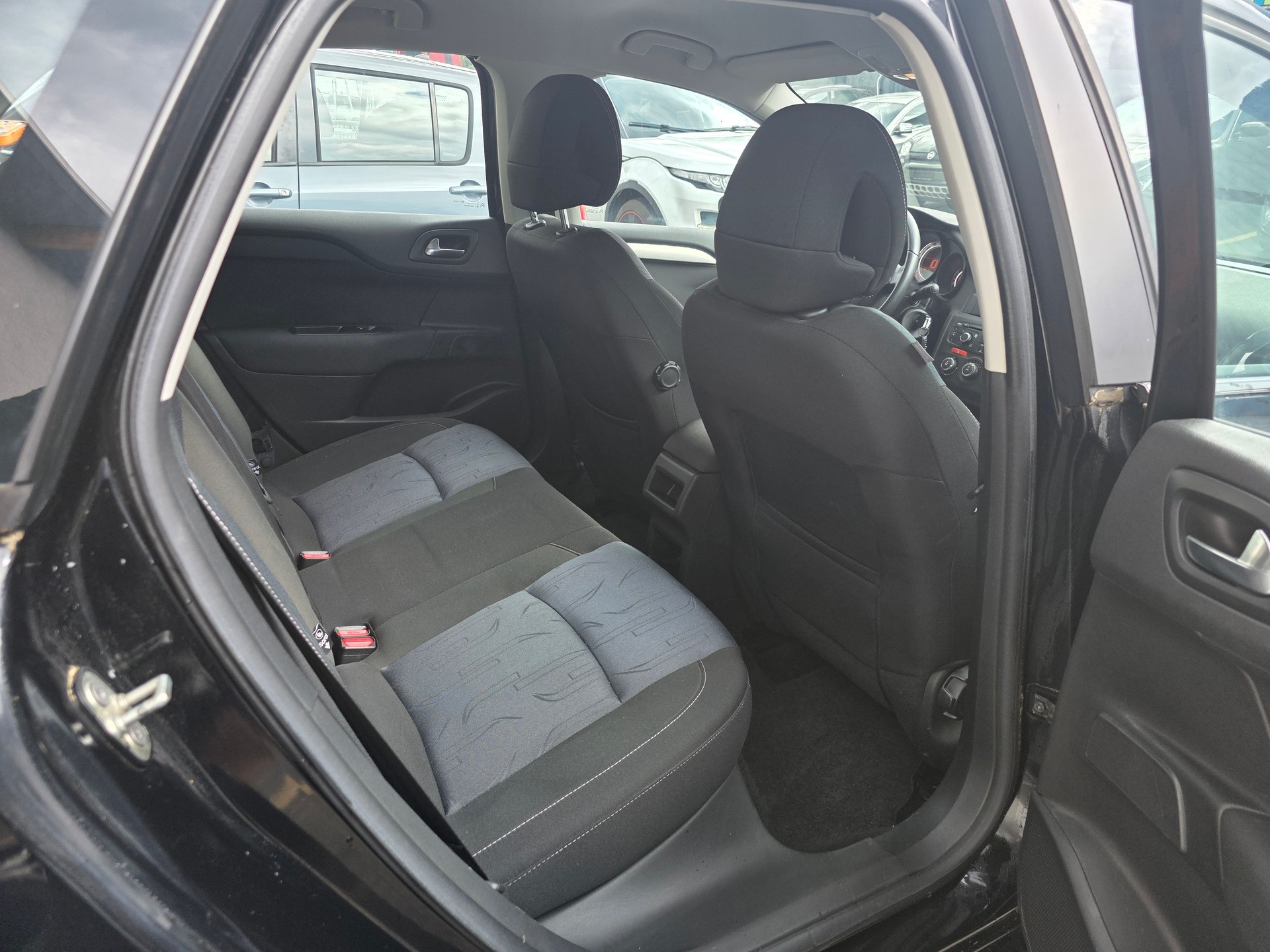 CITROEN C4 Berline 1.2 THP Exclusive-image-10