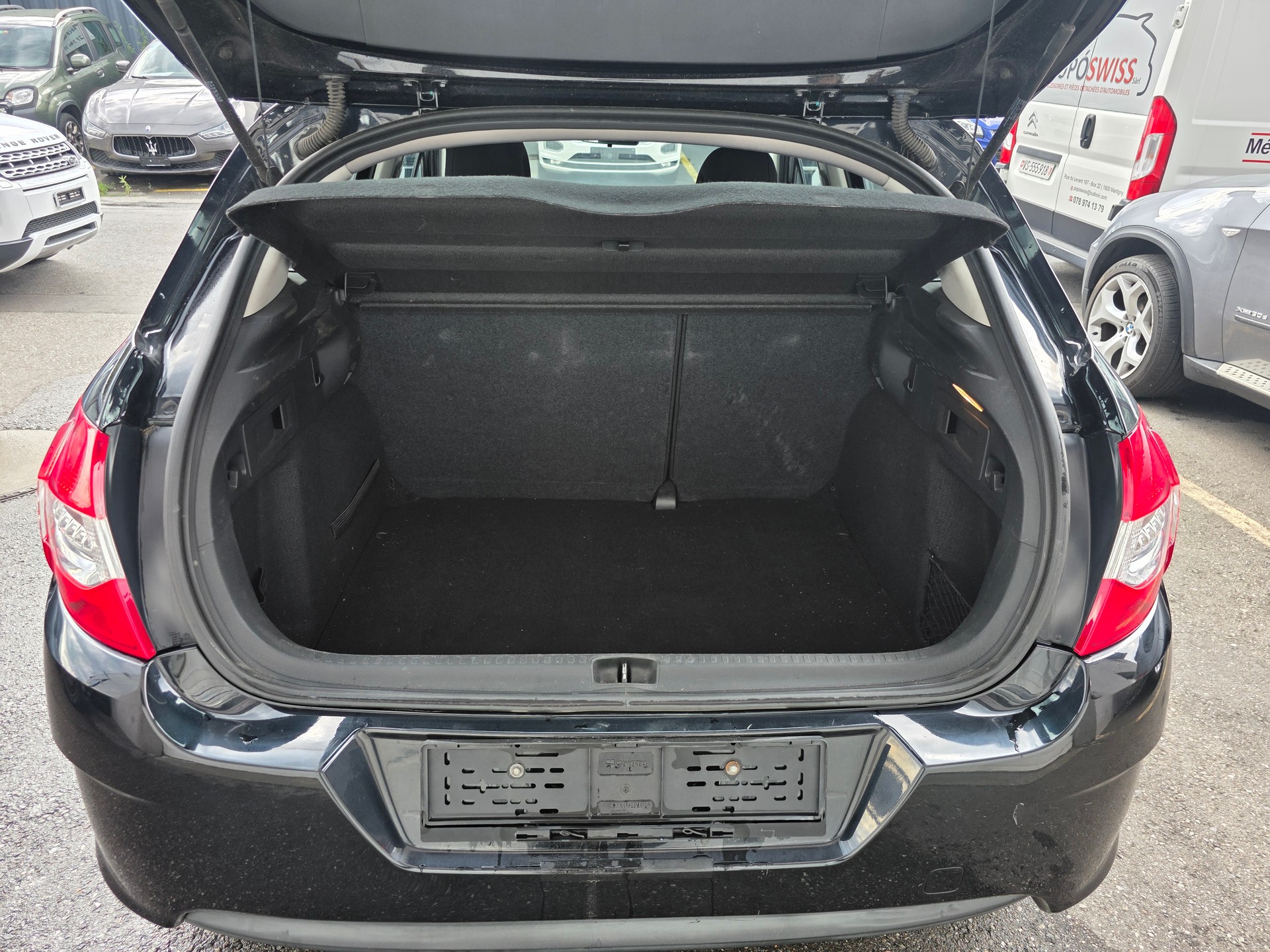 CITROEN C4 Berline 1.2 THP Exclusive-image-11