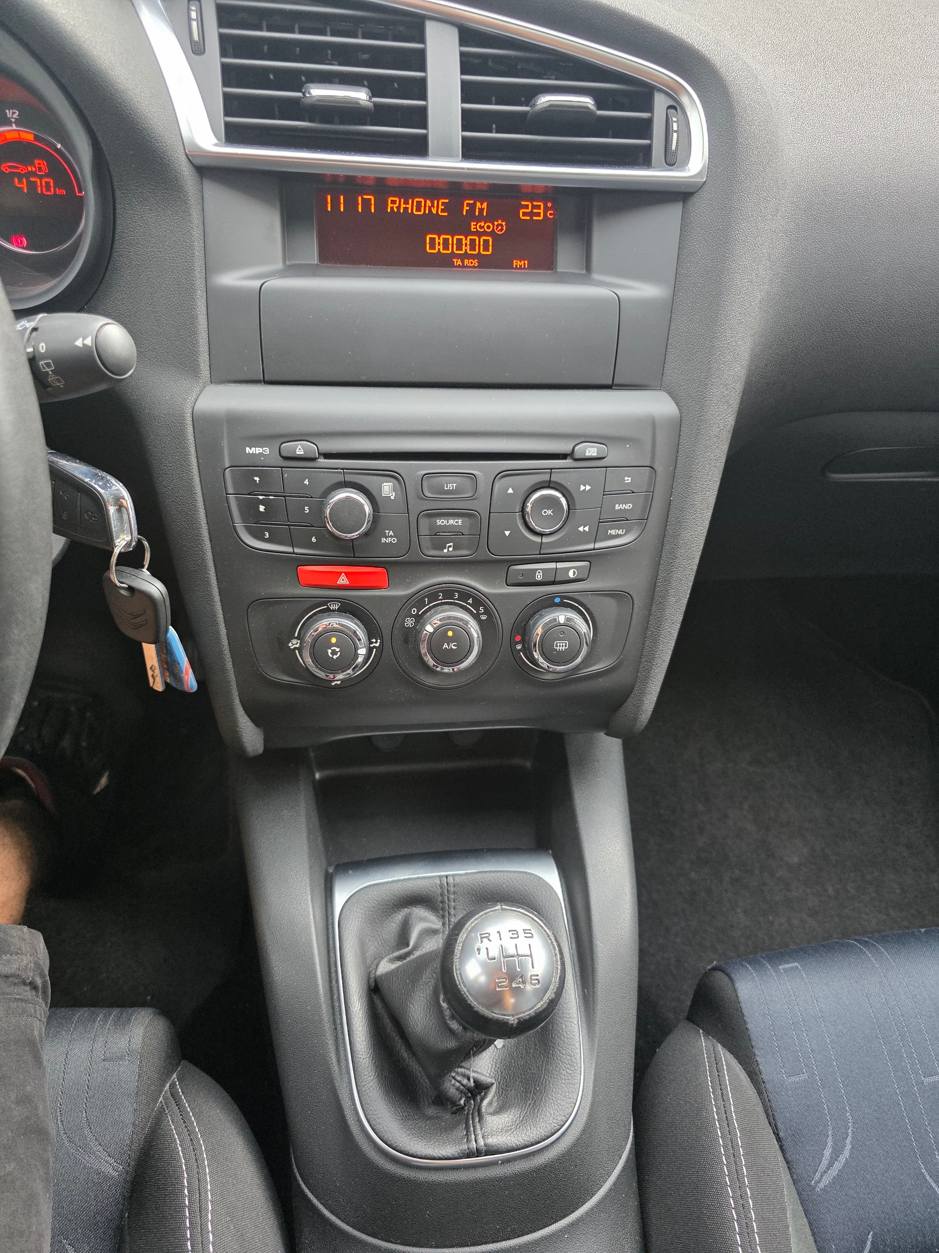 CITROEN C4 Berline 1.2 THP Exclusive-image-8