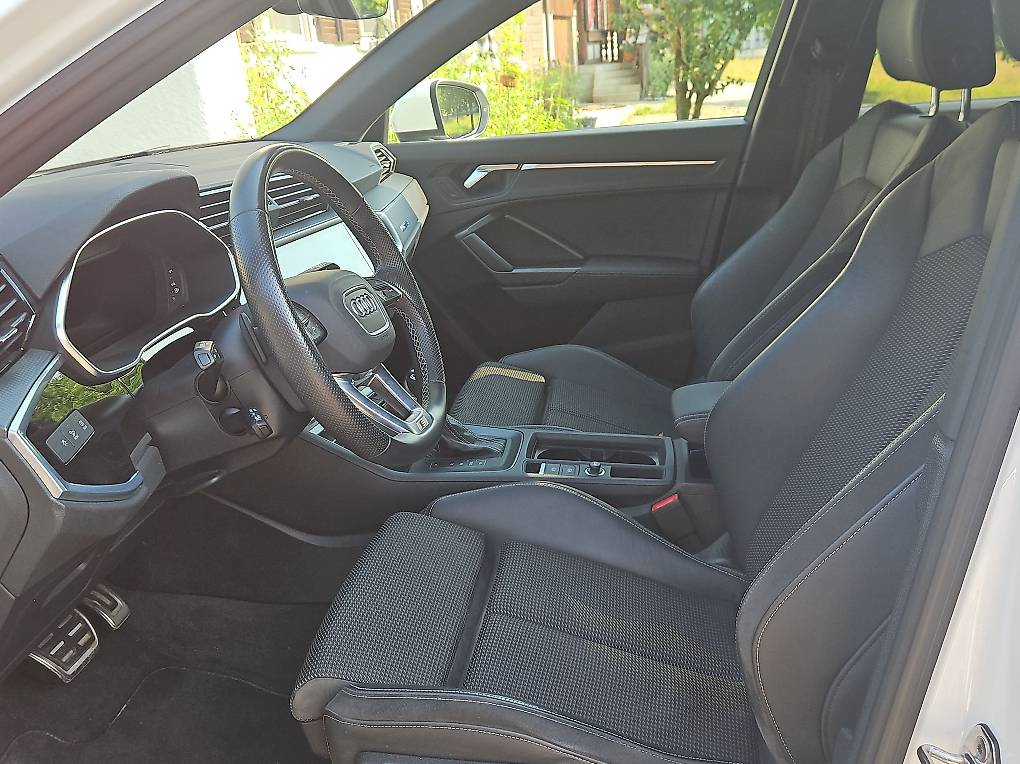 AUDI A8-image-2