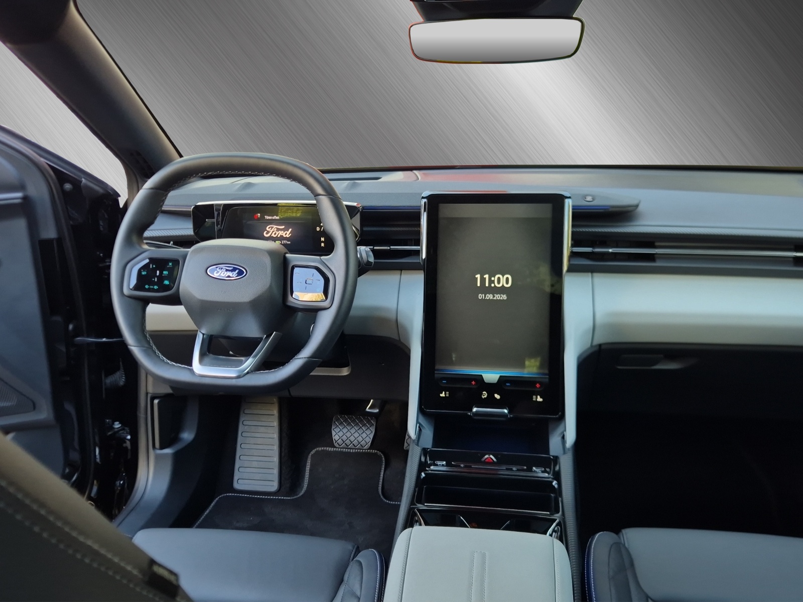 FORD Explorer Extended Range Premium 77kWh-image-11