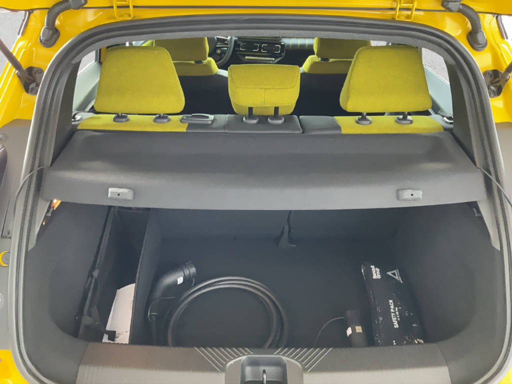 RENAULT 5 E-Tech Comfort Range iconic five-image-13