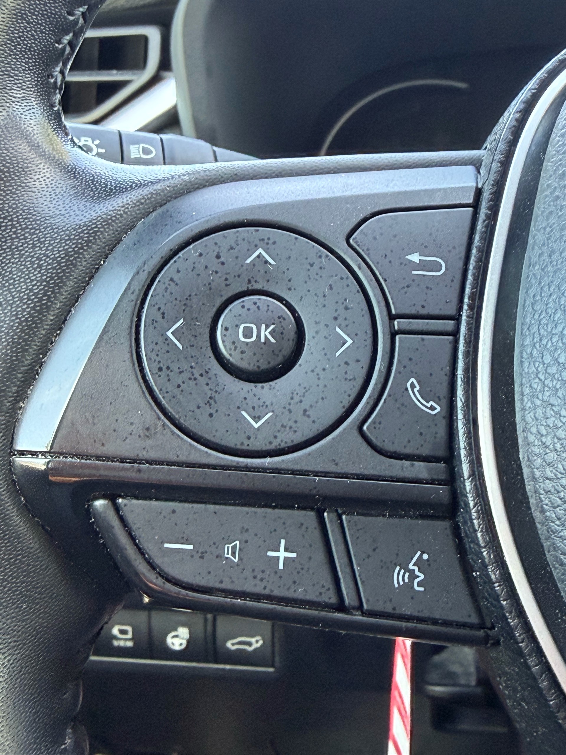 TOYOTA RAV-4 2.5 HSD Premium e-CVT 4WD-image-19