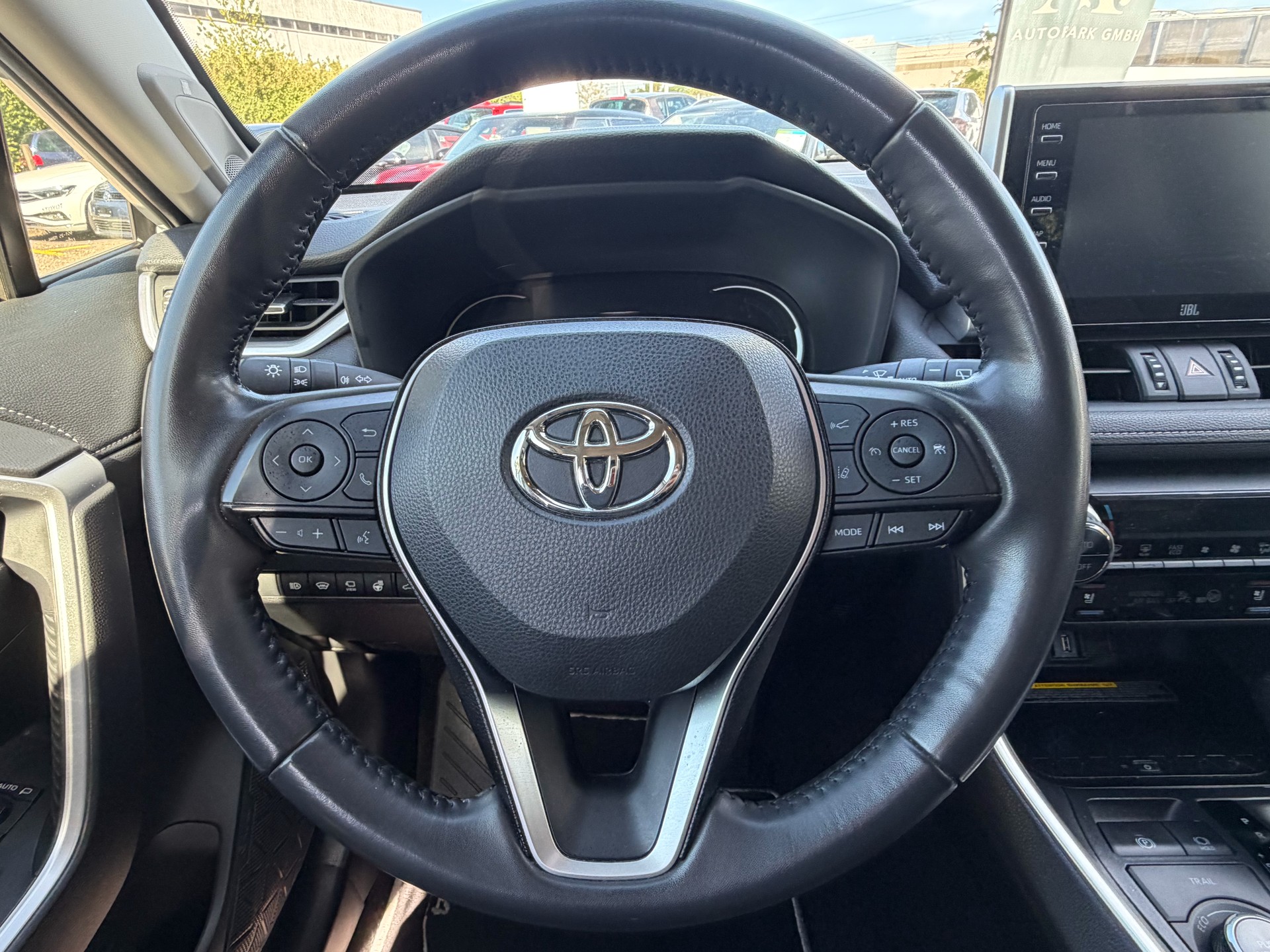 TOYOTA RAV-4 2.5 HSD Premium e-CVT 4WD-image-14