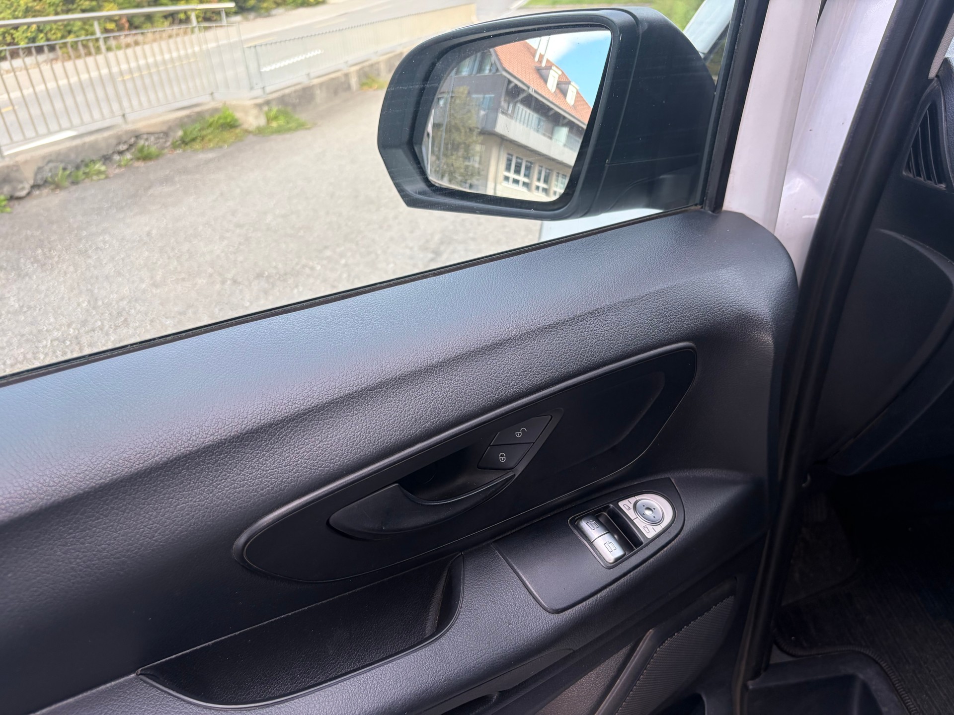 MERCEDES-BENZ Vito 116 CDI Lang 4Matic 7G-Tronic-image-12