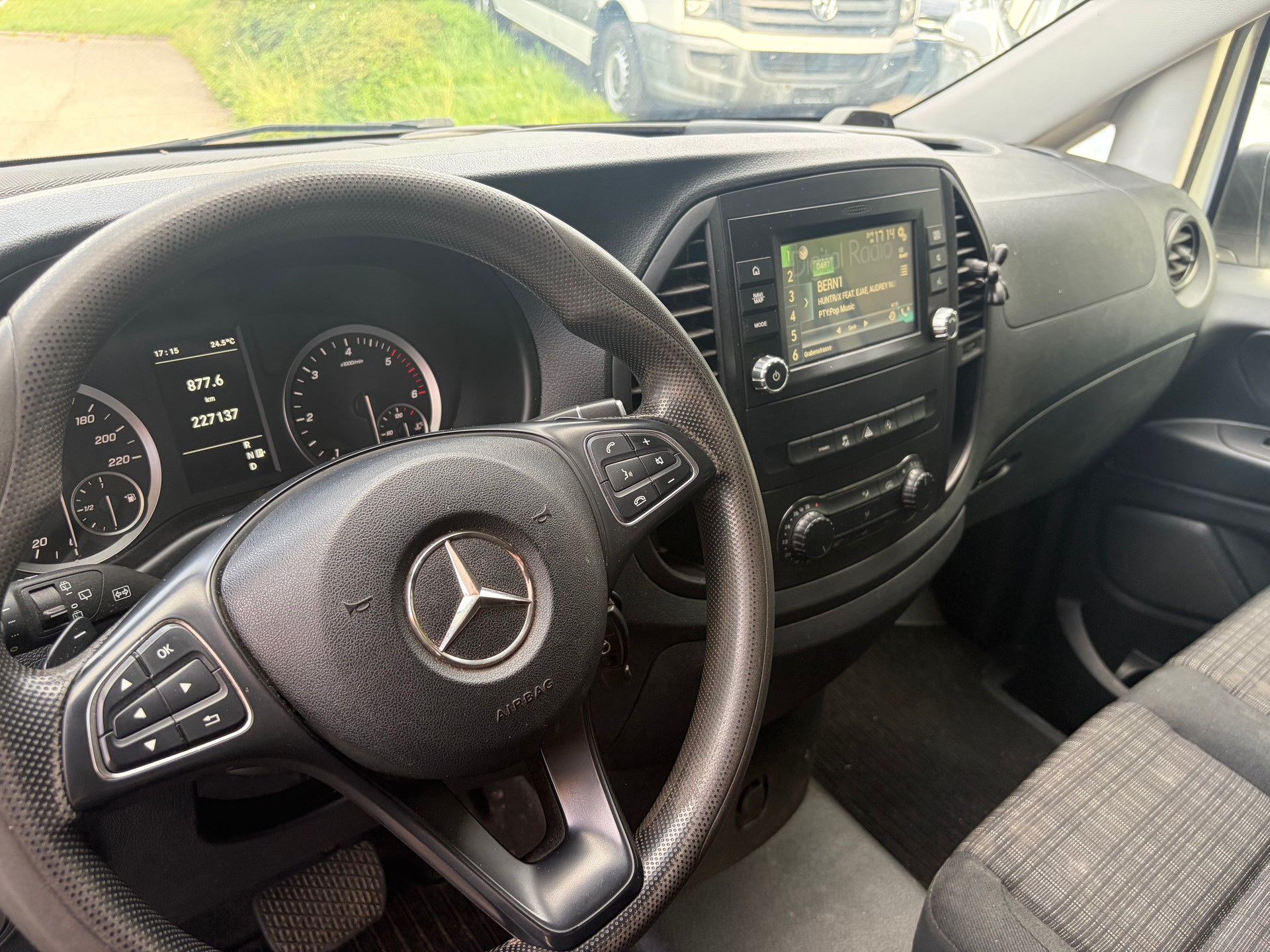 MERCEDES-BENZ Vito 116 CDI Lang 4Matic 7G-Tronic-image-8