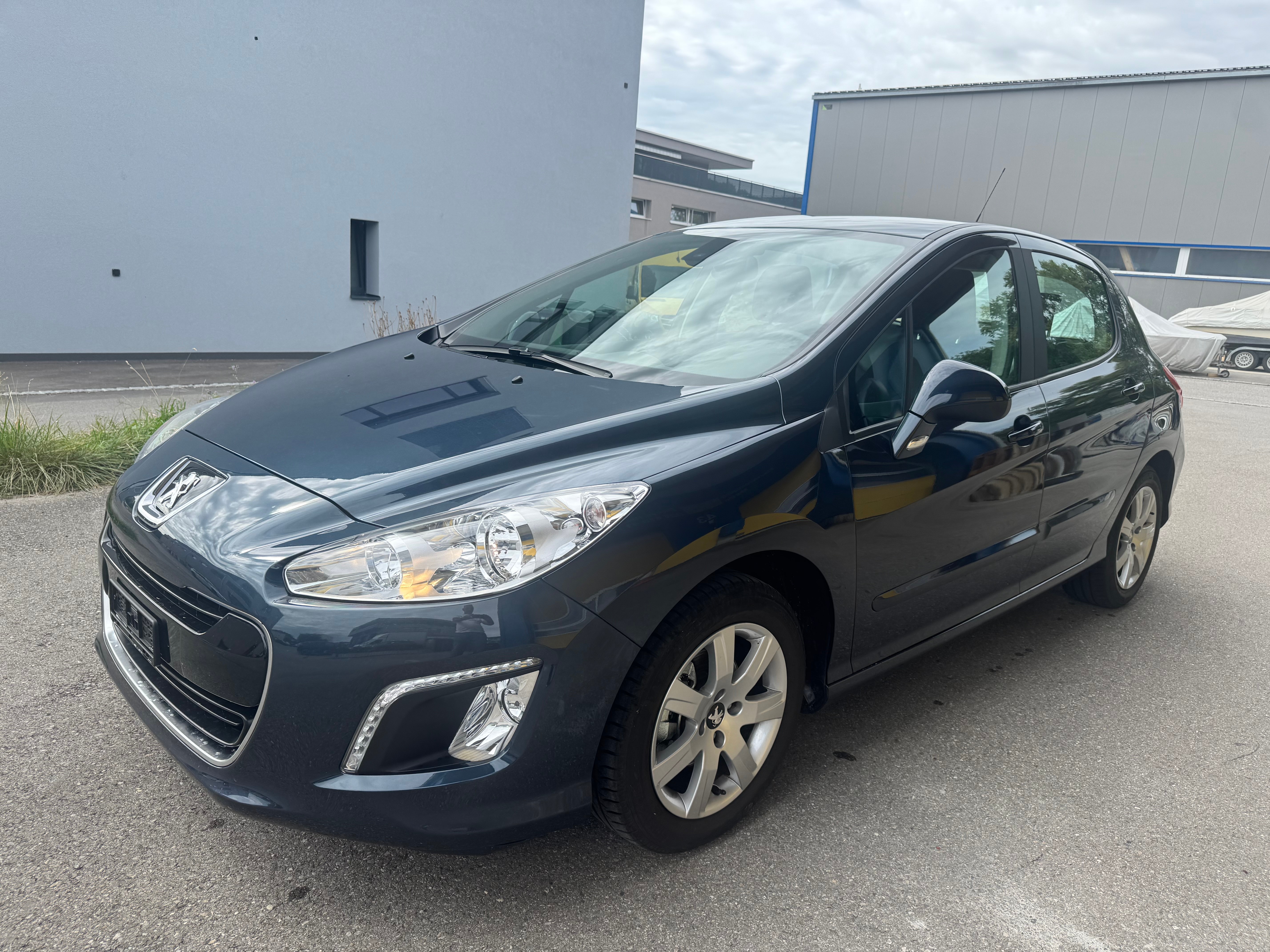 PEUGEOT 308 1.6 16V VTI Active — slika 1