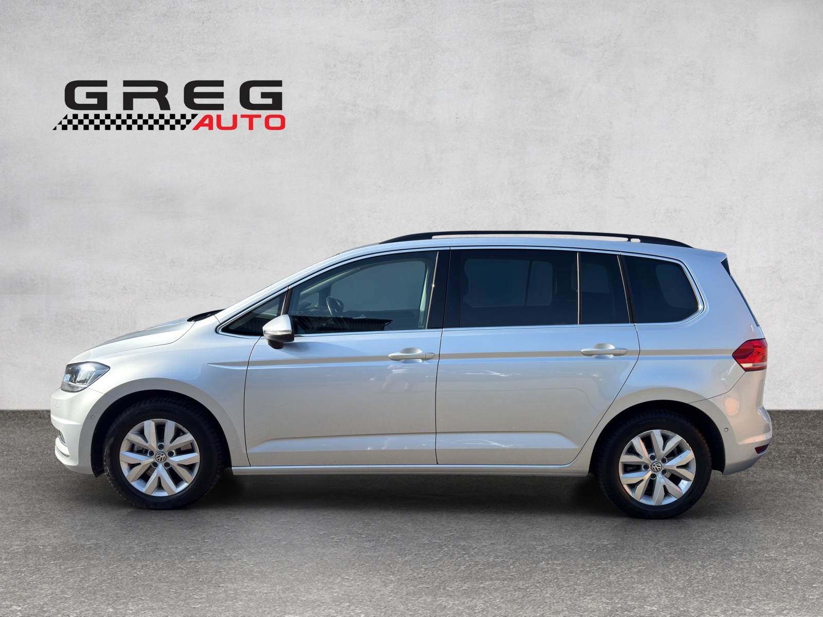 VW Touran 1.6 TDI BlueMotion Technology Comfortline DSG-image-5