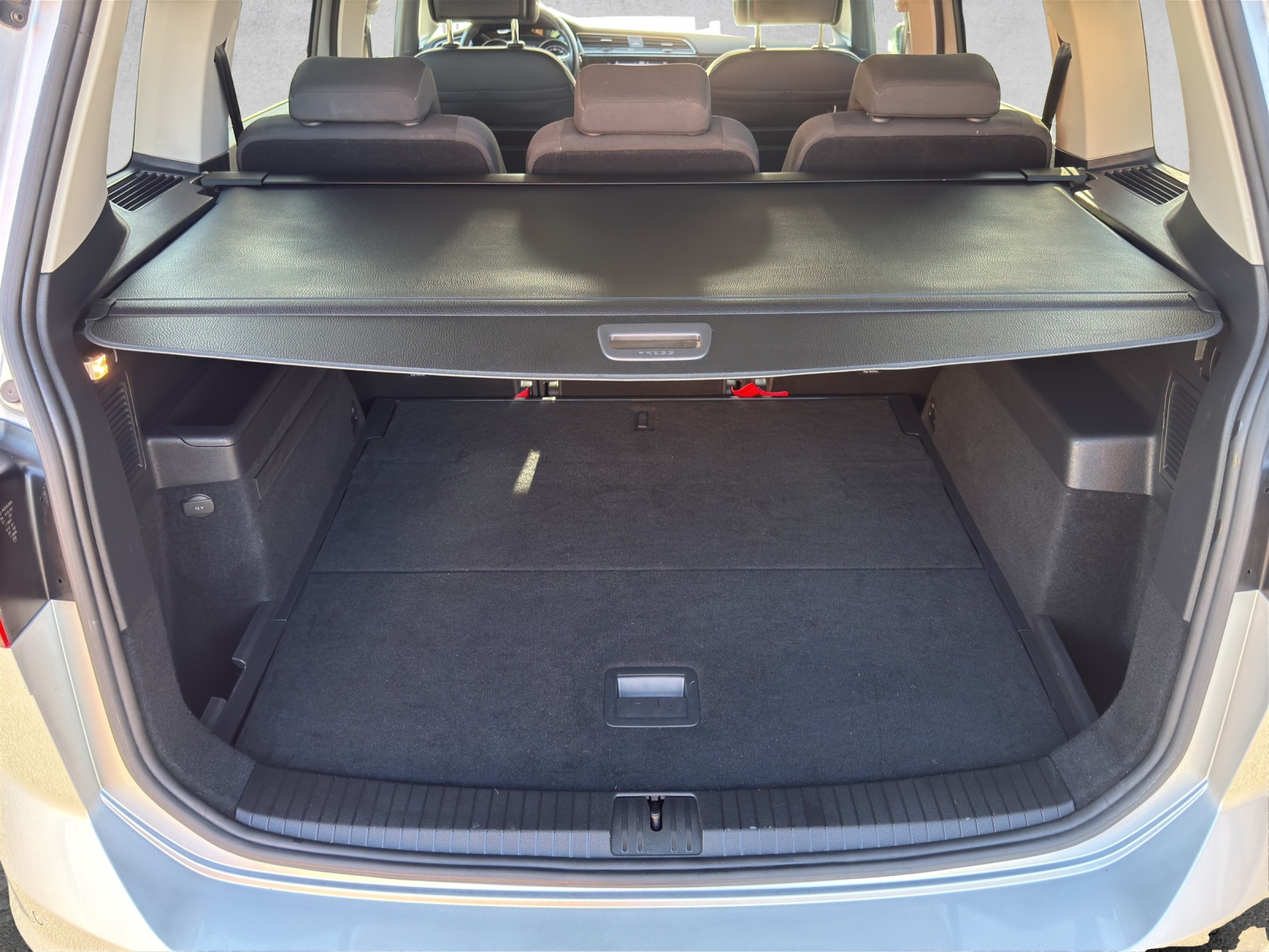VW Touran 1.6 TDI BlueMotion Technology Comfortline DSG-image-17
