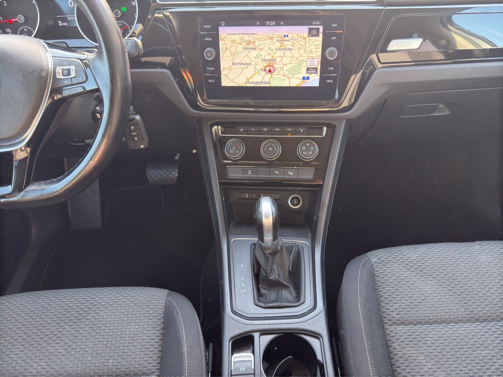 VW Touran 1.6 TDI BlueMotion Technology Comfortline DSG-image-10