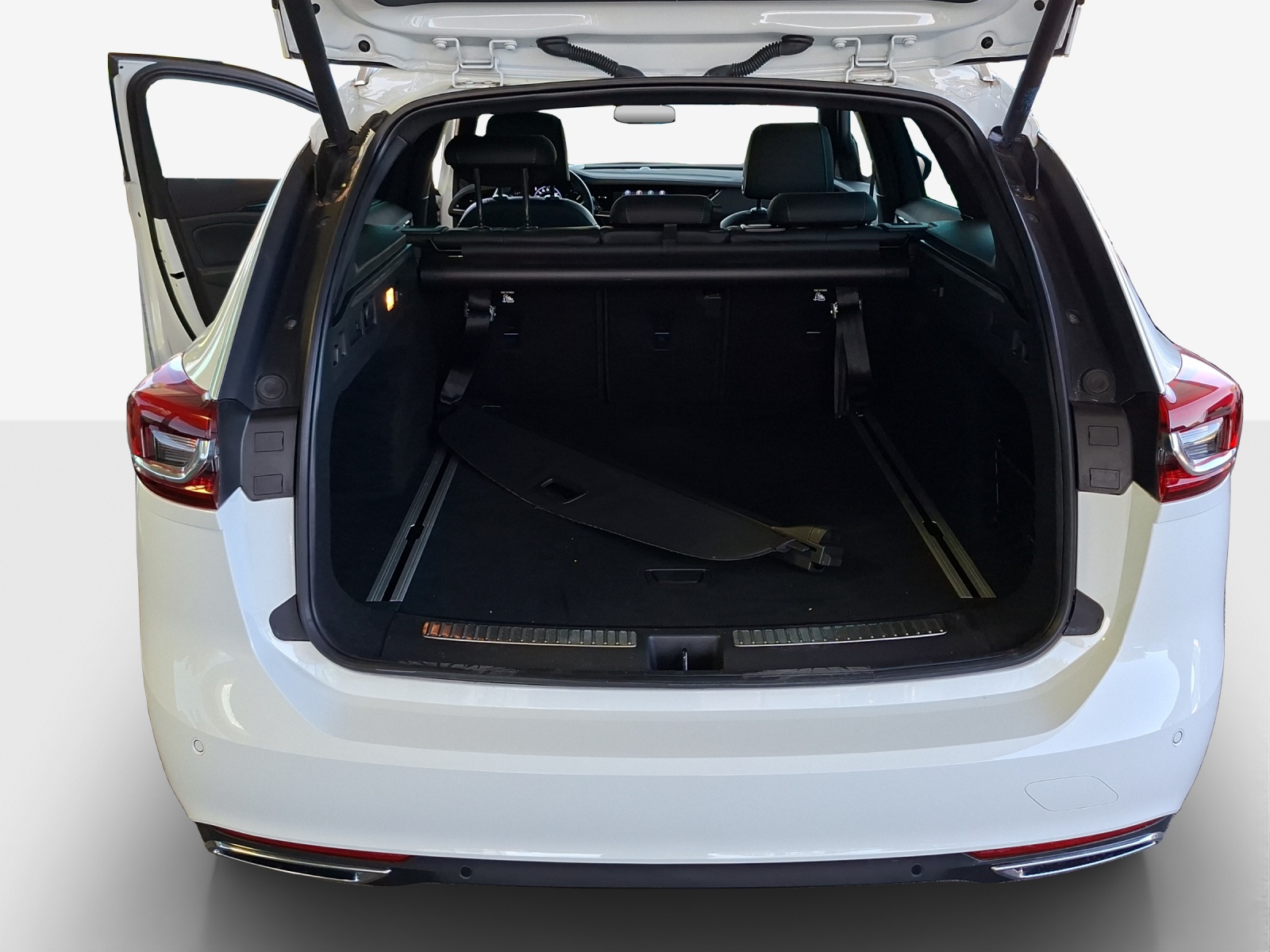 OPEL Insignia 2.0 CDTI Sports Tourer Business Automatic-image-12