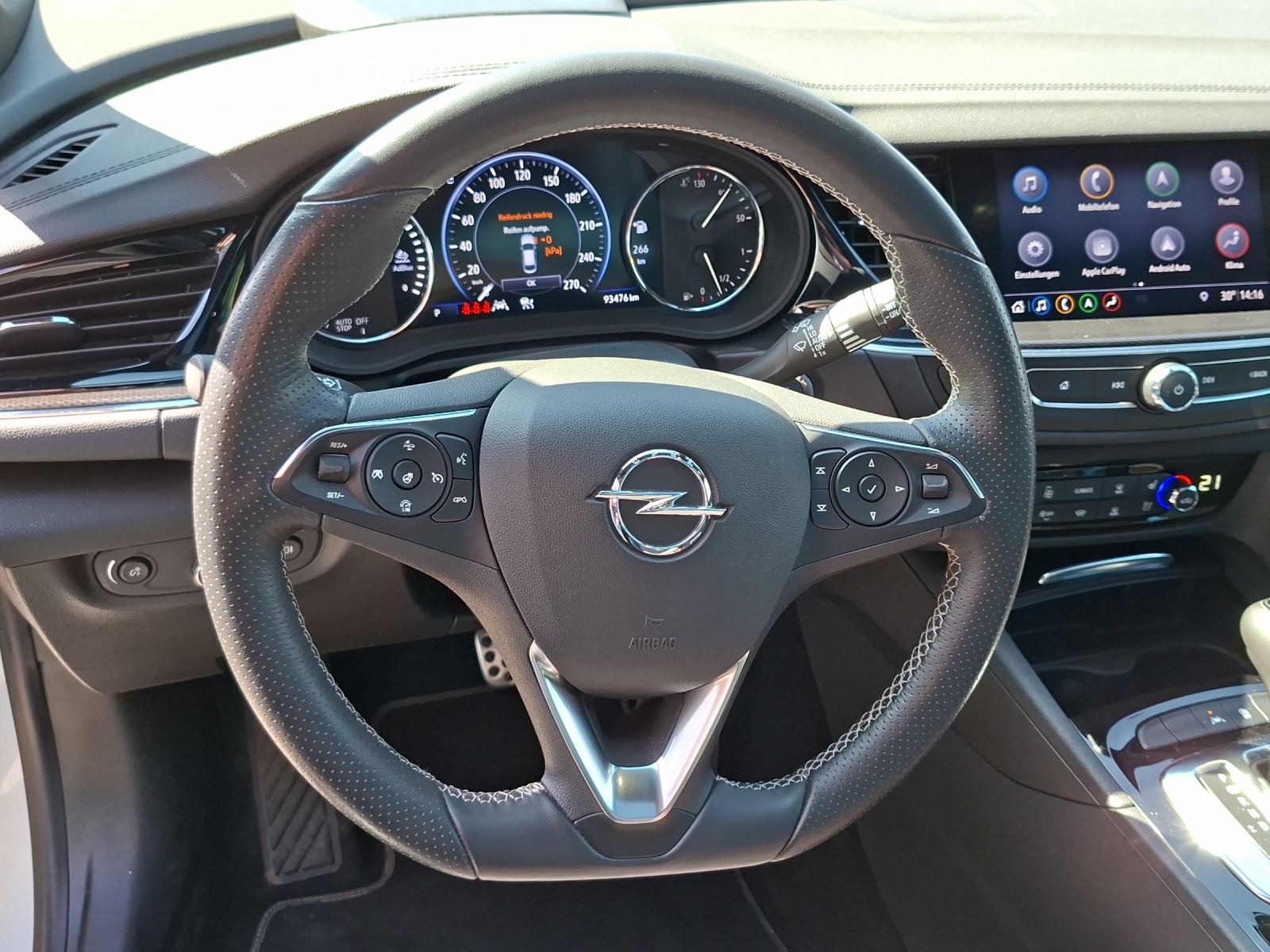 OPEL Insignia 2.0 CDTI Sports Tourer Business Automatic-image-9
