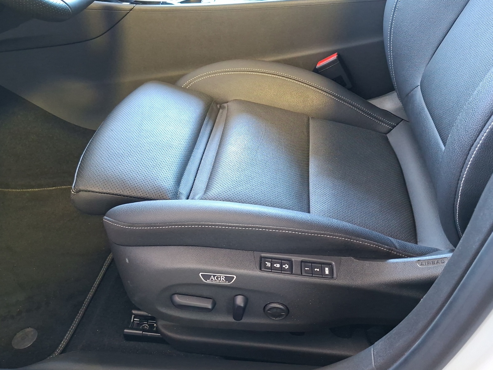 OPEL Insignia 2.0 CDTI Sports Tourer Business Automatic-image-14