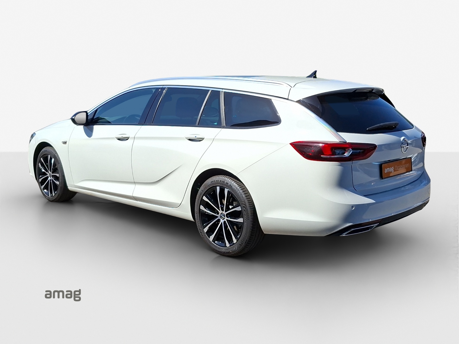 OPEL Insignia 2.0 CDTI Sports Tourer Business Automatic-image-2