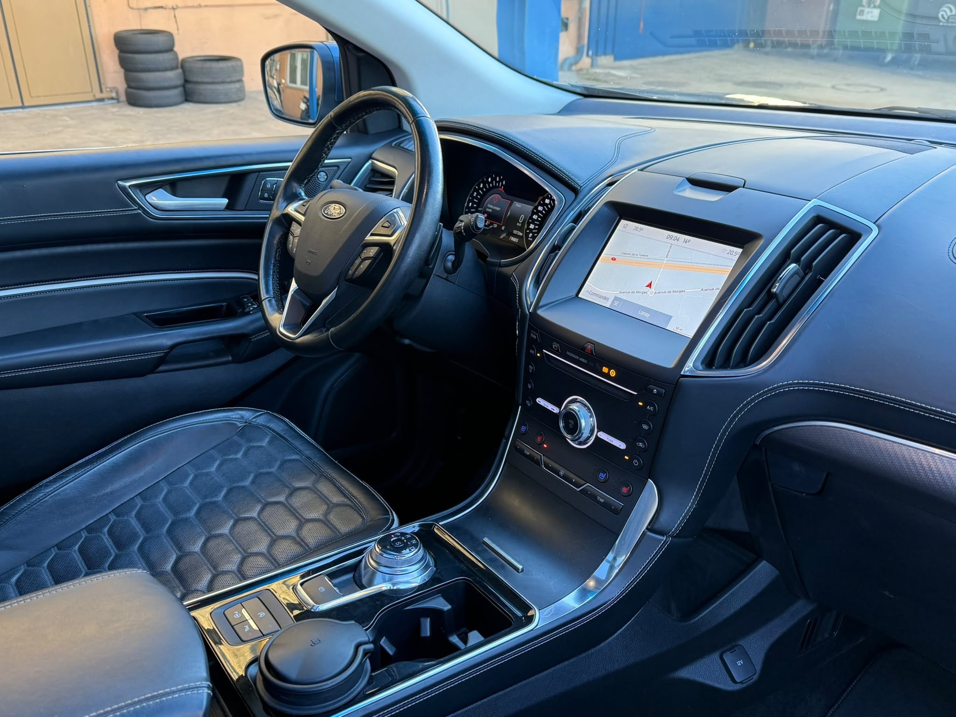 FORD Edge 2.0 EcoBlue Vignale 4WD Automatic-image-9