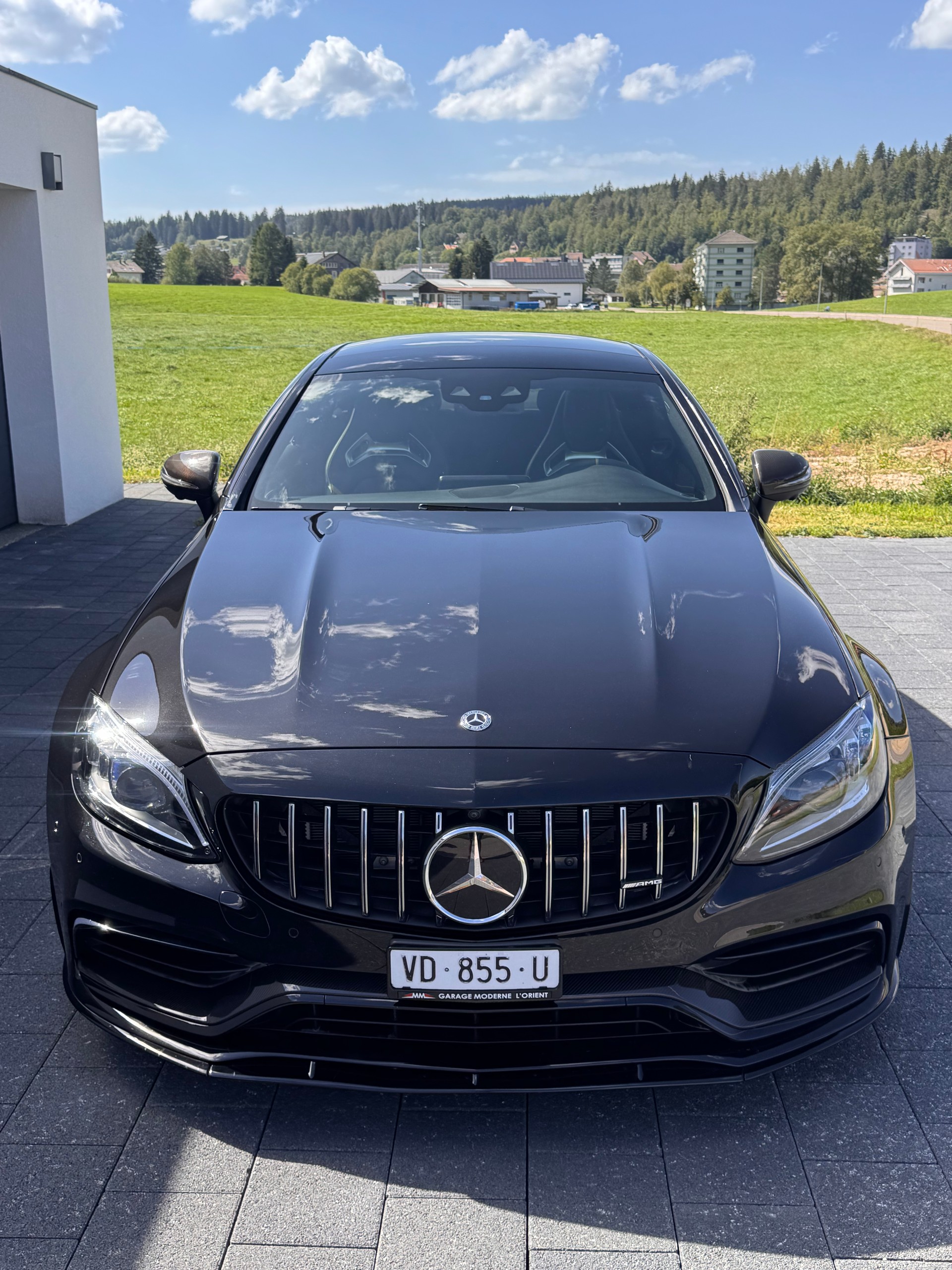 MERCEDES-BENZ C 63 S AMG 9G-tronic-showroom-element-2