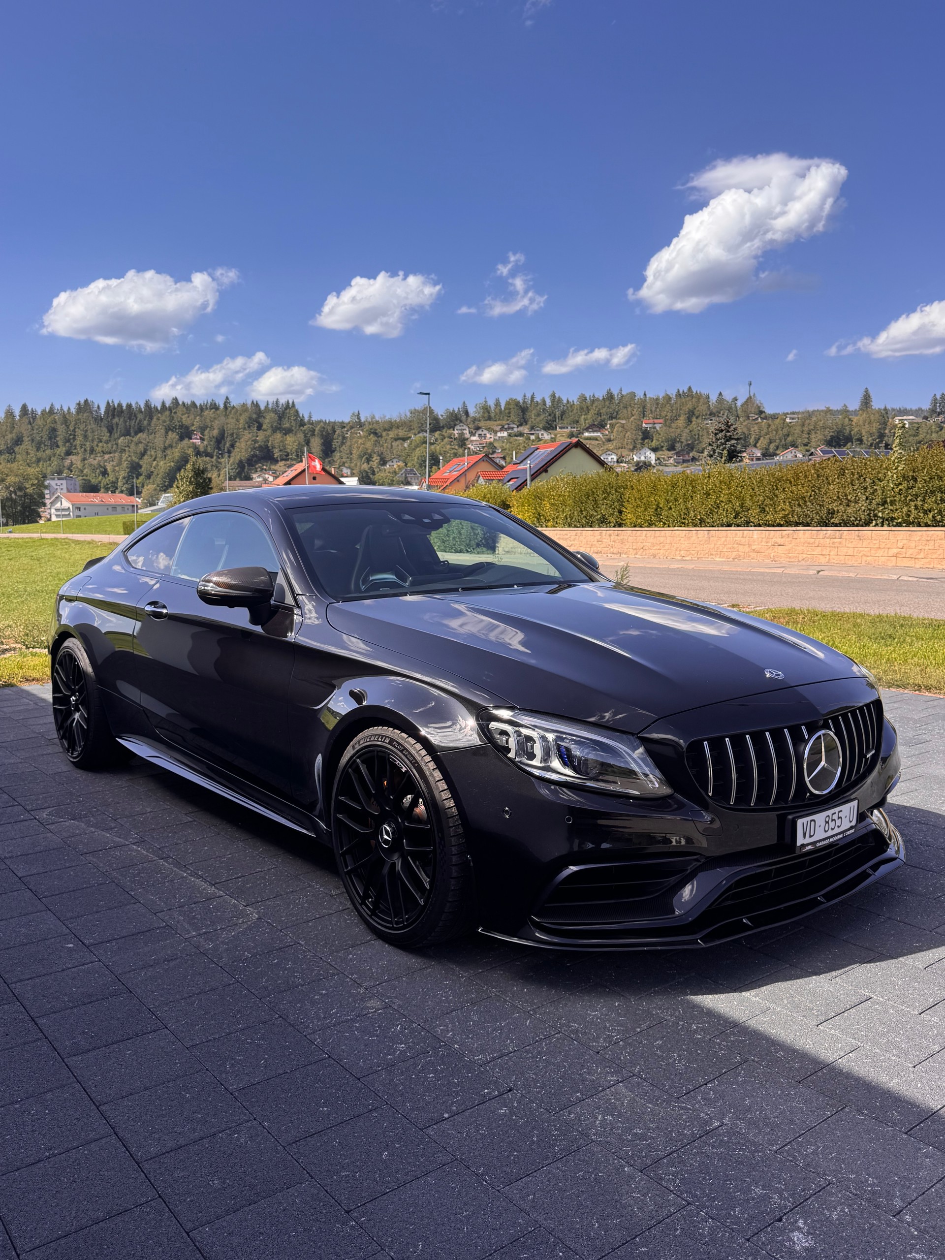 MERCEDES-BENZ C 63 S AMG 9G-tronic-showroom-element-3