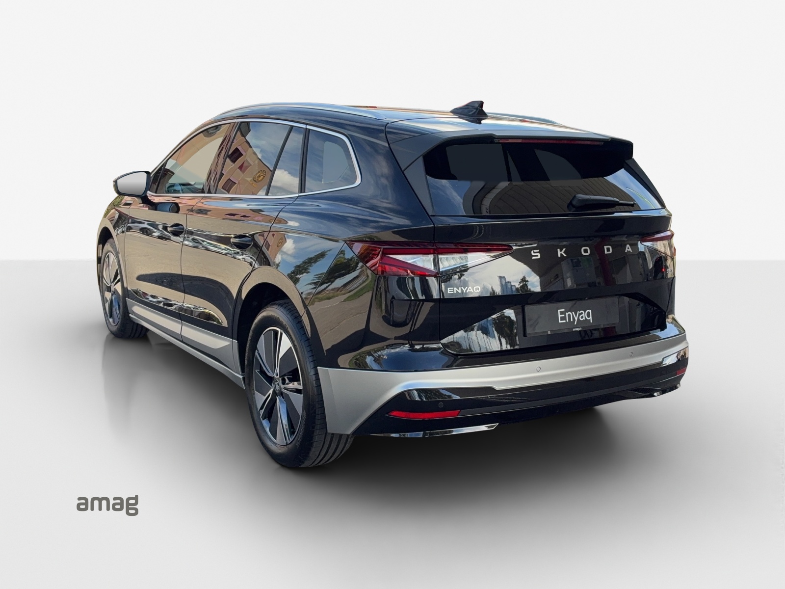 SKODA Enyaq 85x Dynamic 4x4-image-2