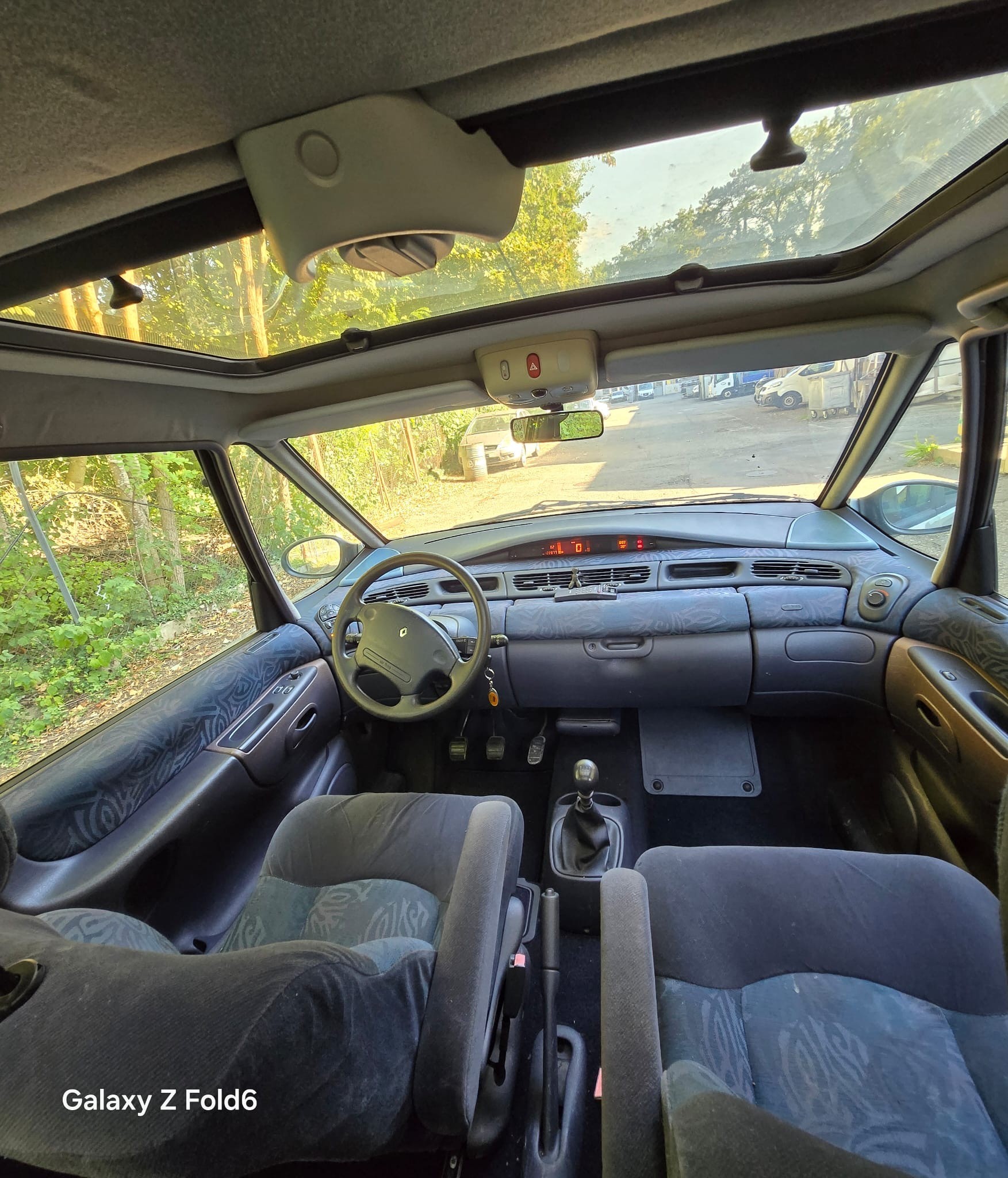 RENAULT Espace 2.0 Family-image-7