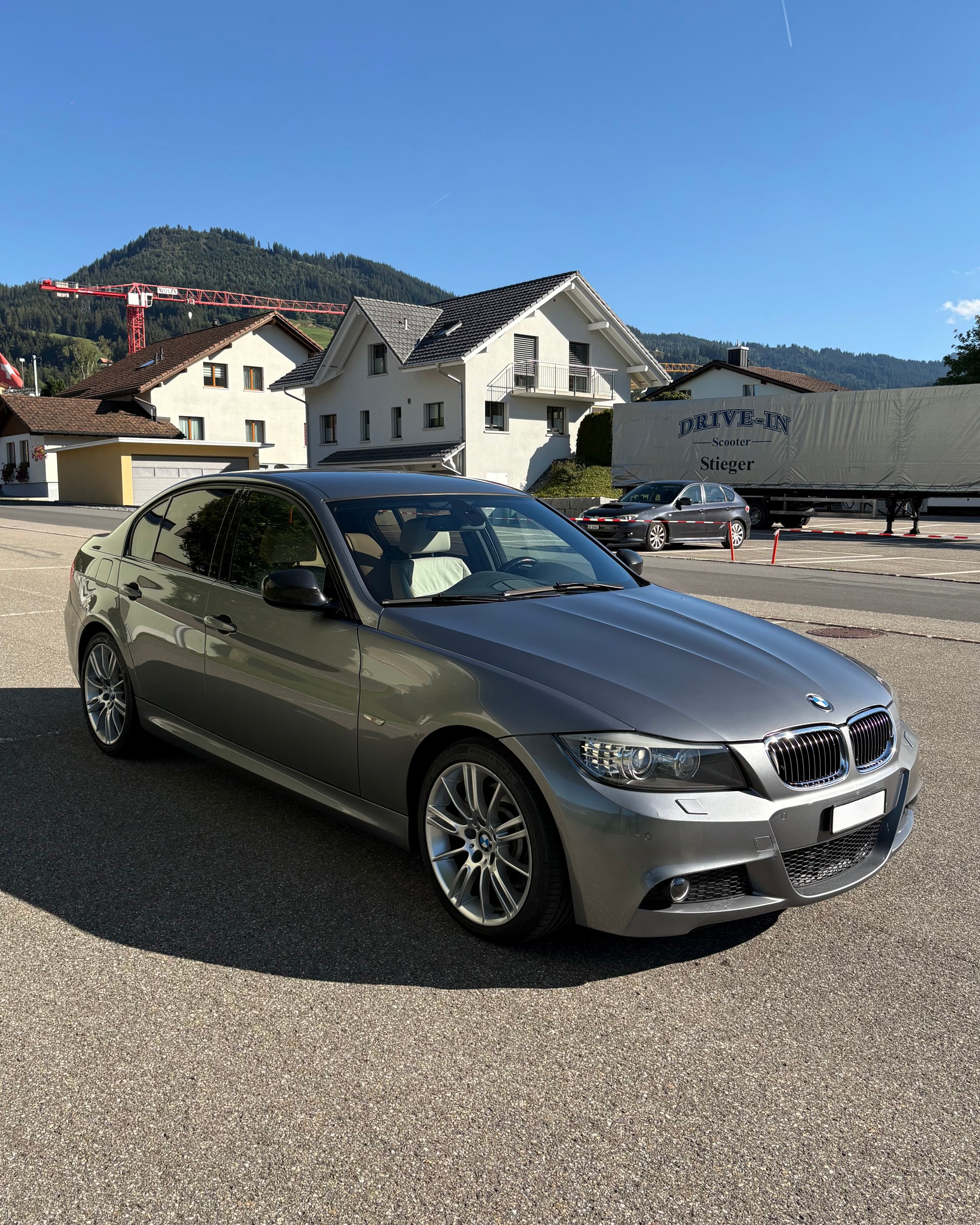 BMW 330d xDrive-image-0