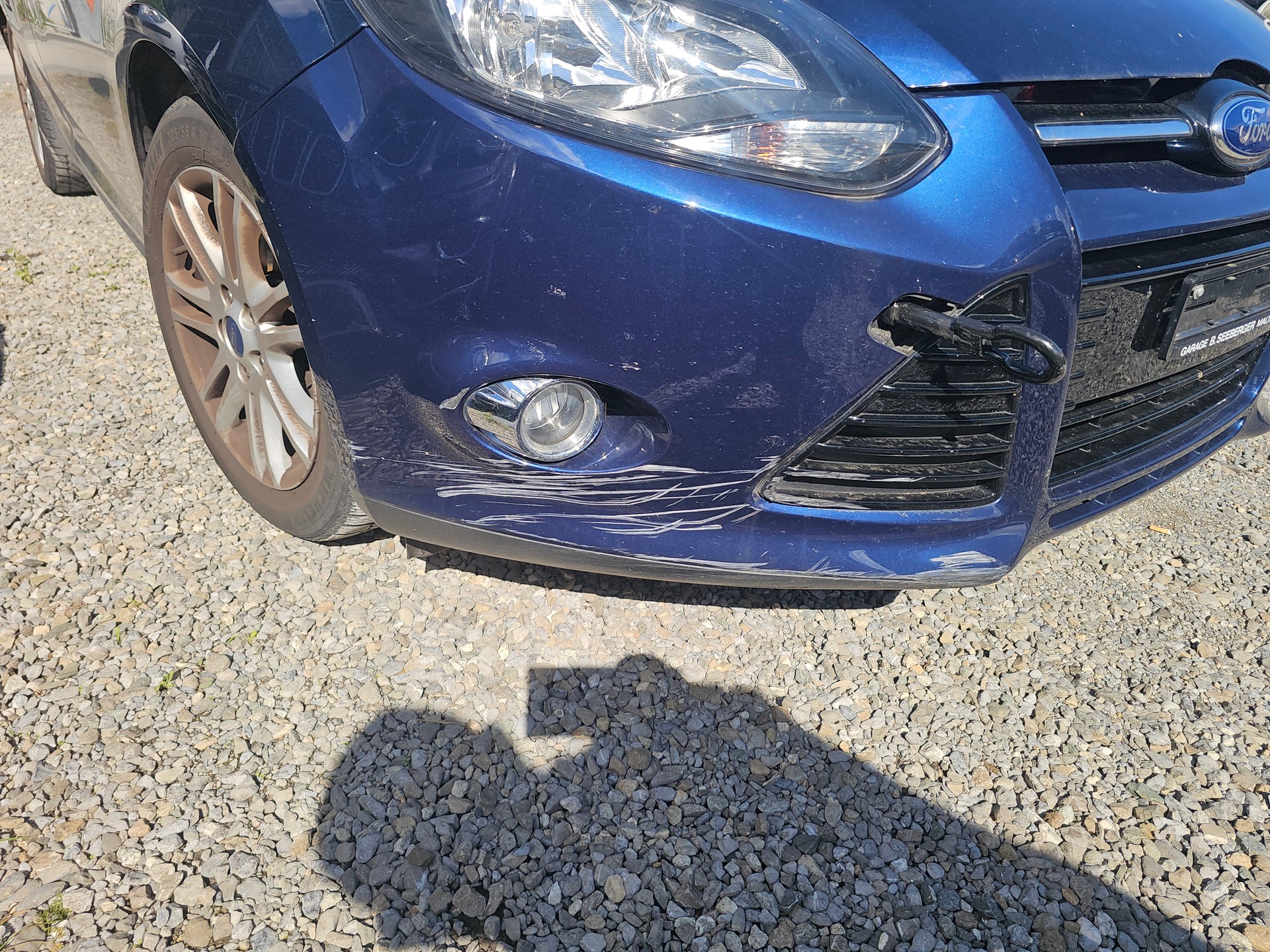 FORD Focus 1.0 SCTi Titanium-image-3