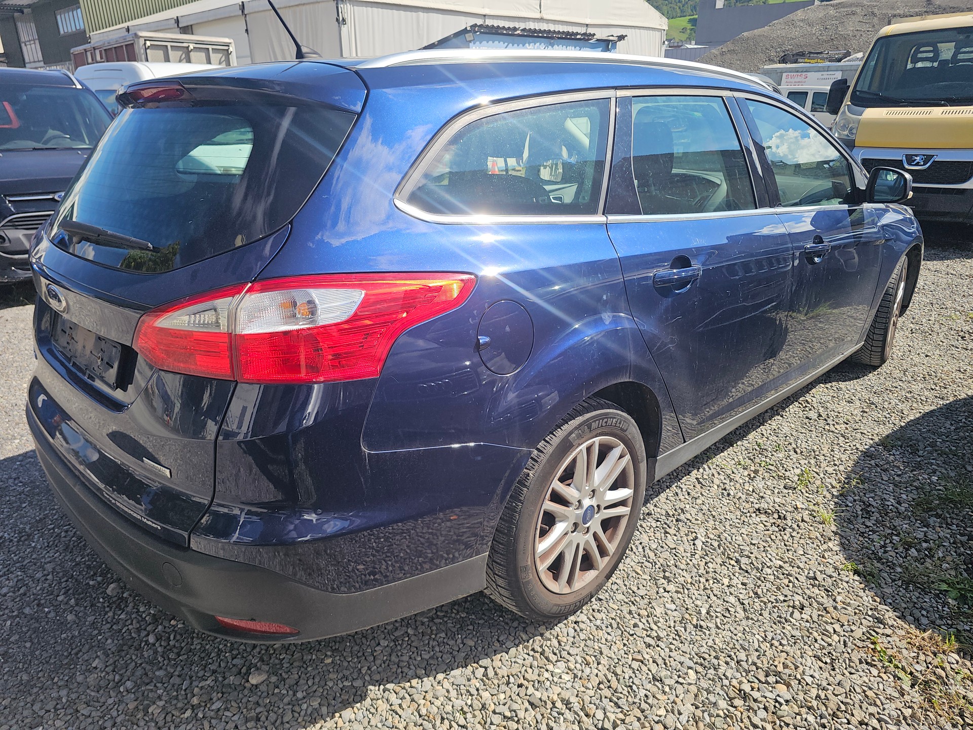 FORD Focus 1.0 SCTi Titanium-image-6