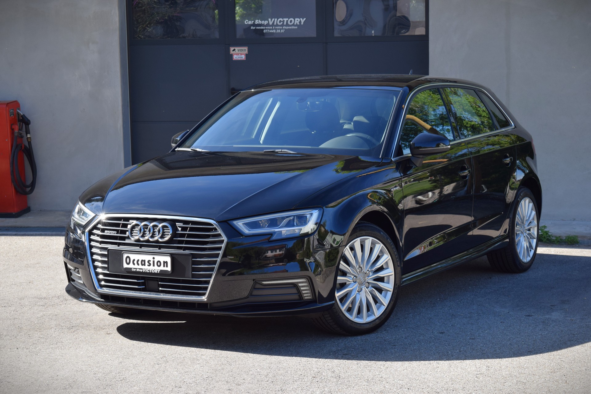 AUDI A3 Sportback 1.4 e-tron Sport S-tronic-image-0