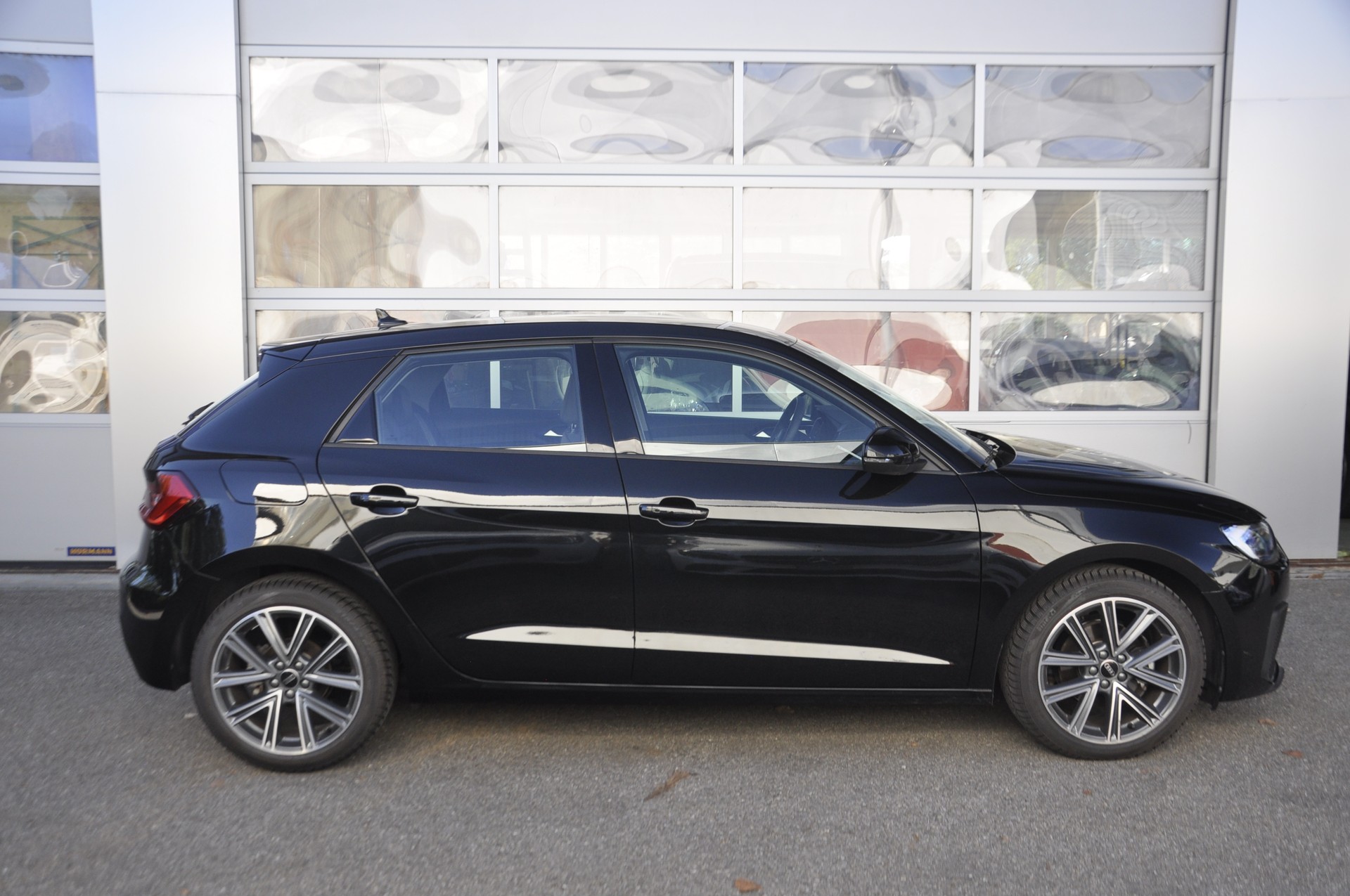 AUDI A1 Sportback 30 TFSI S-tronic-image-1