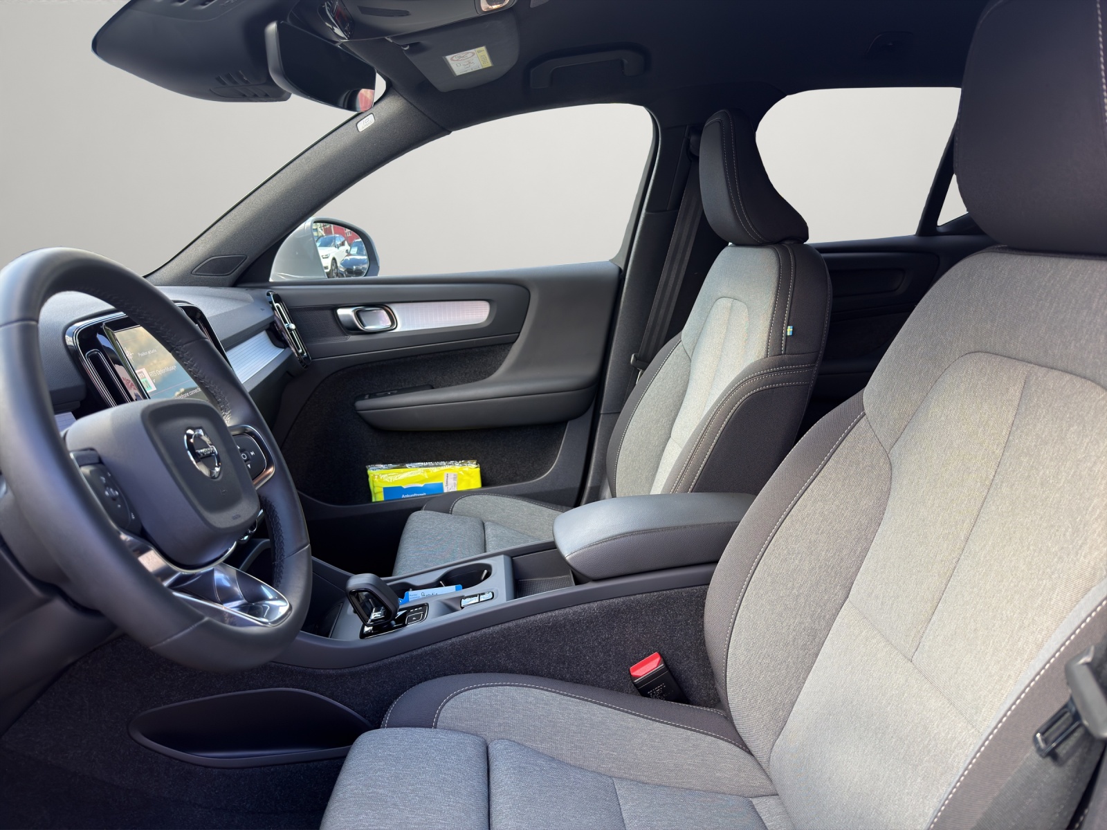 VOLVO XC40 1.5 T4 PiH Core-image-12