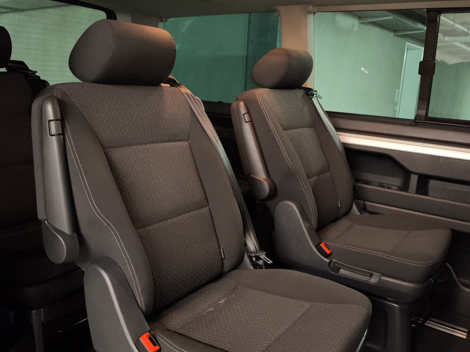 VW T6 Multivan 2.0 TDI Trendline Liberty-image-11
