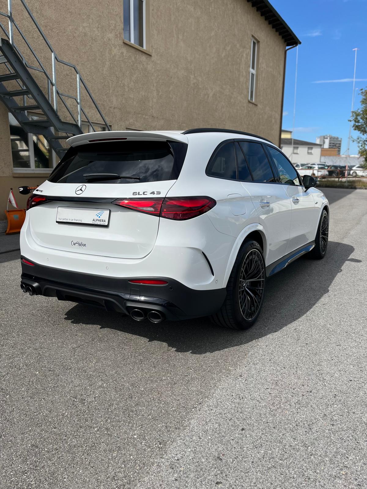 MERCEDES-BENZ GLC 43 AMG Executive Edition 4Matic 9G-Tronic-image-5