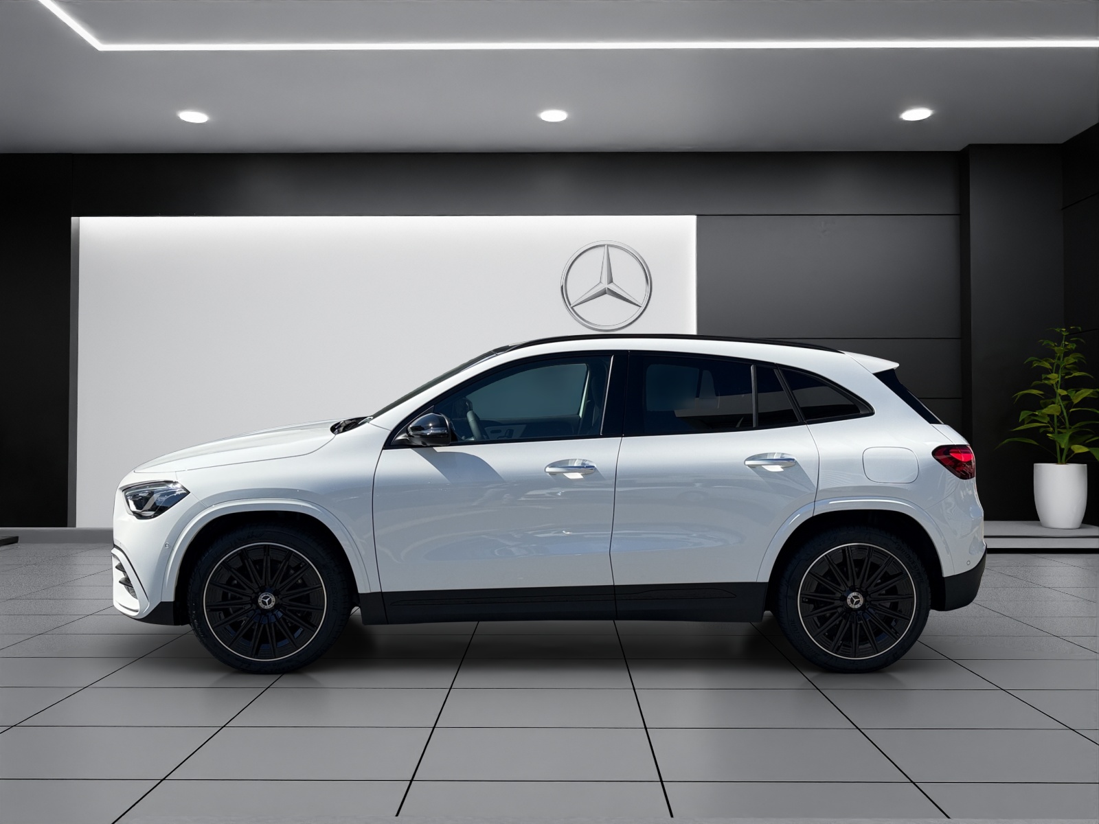 MERCEDES-BENZ GLA 200 Night Star 7G-DCT-image-2