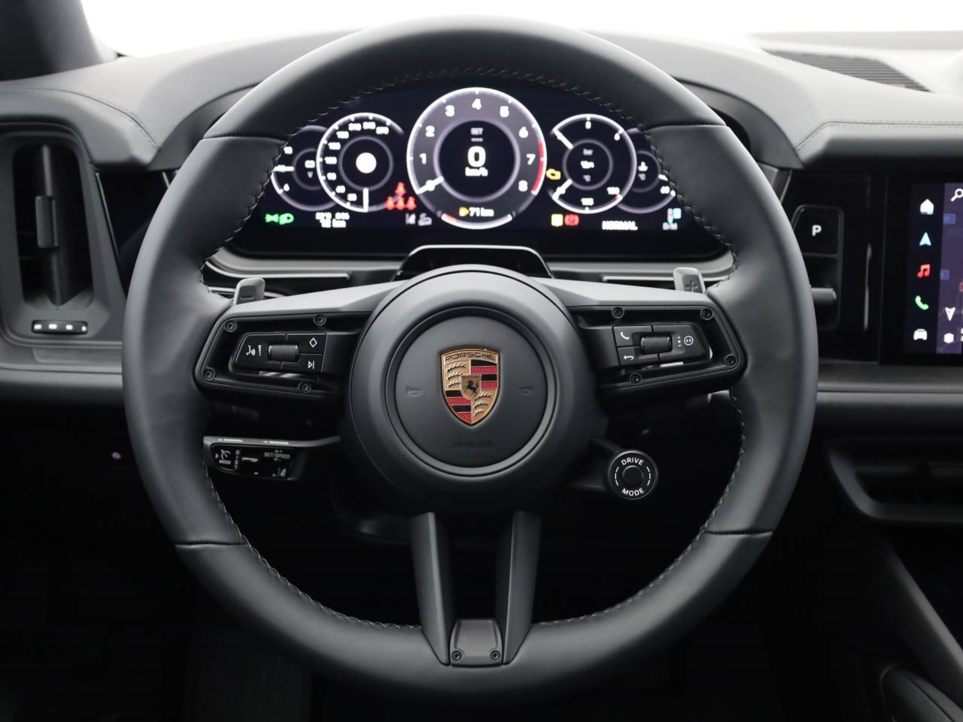 PORSCHE Cayenne Coupé Black Edition-image-4