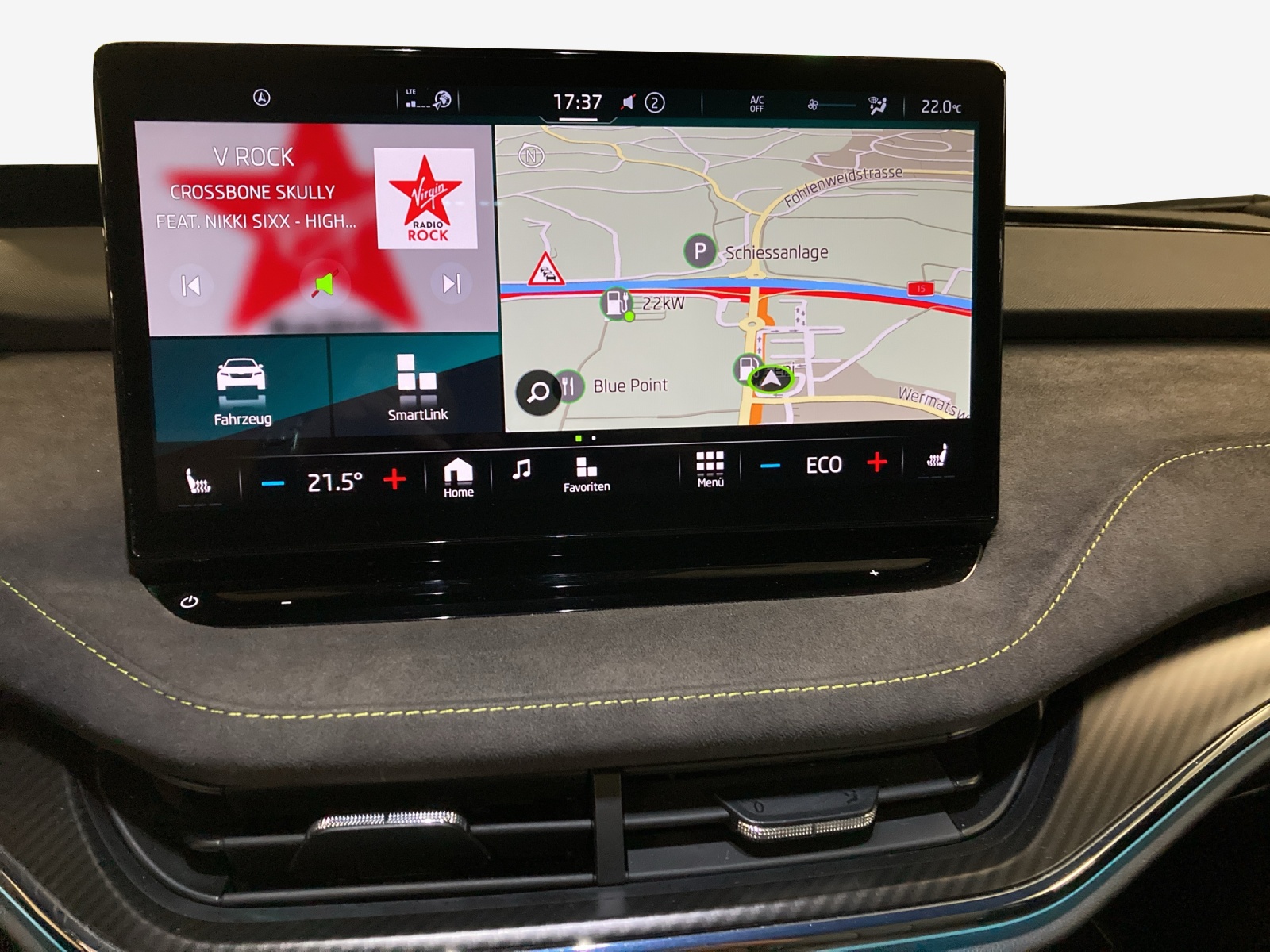 SKODA Enyaq iV 80x RS-image-11