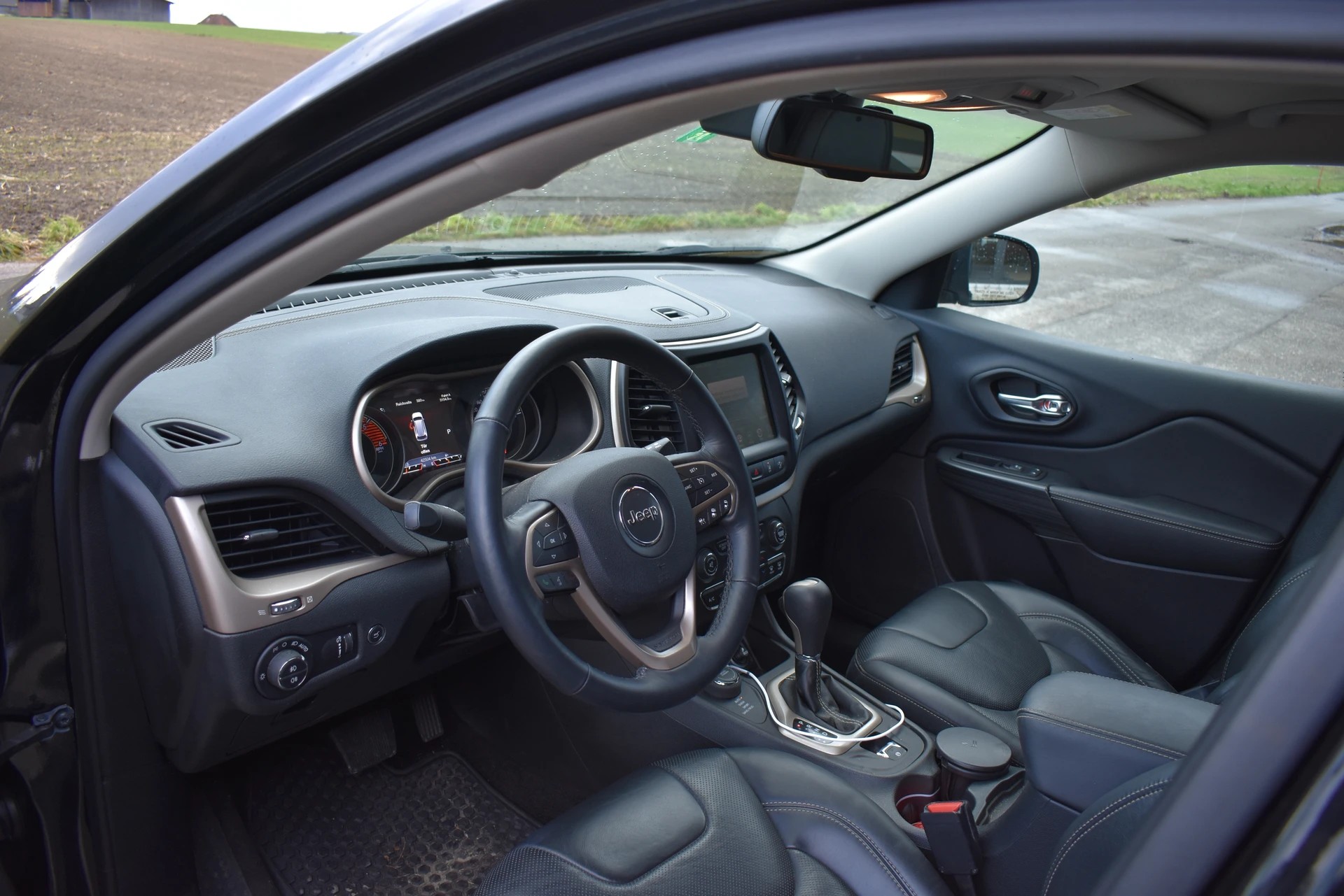 JEEP Cherokee 2.2TD Limited AWD 9ATX AD-image-8