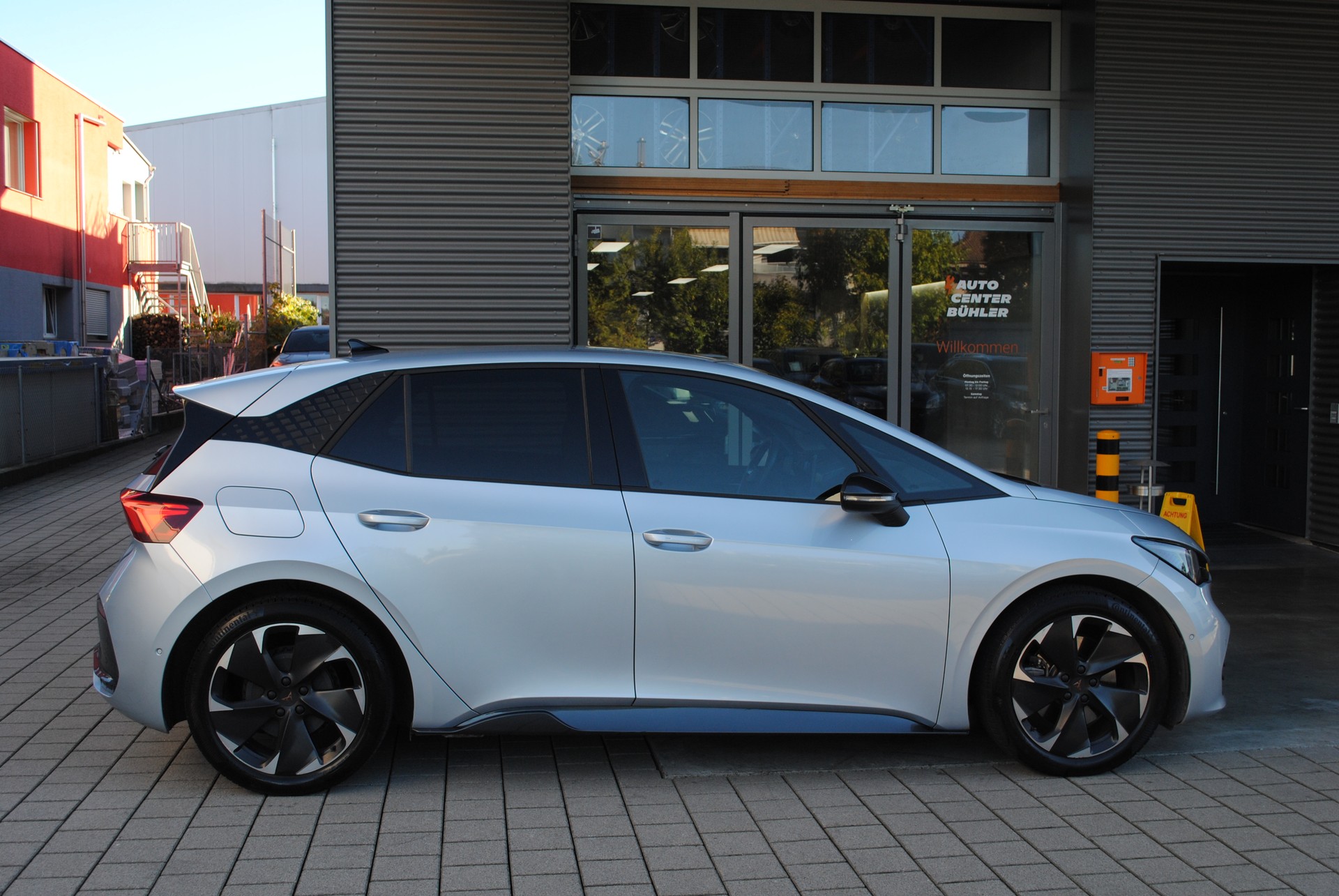 CUPRA Born 58 kWh e-Boost-image-8