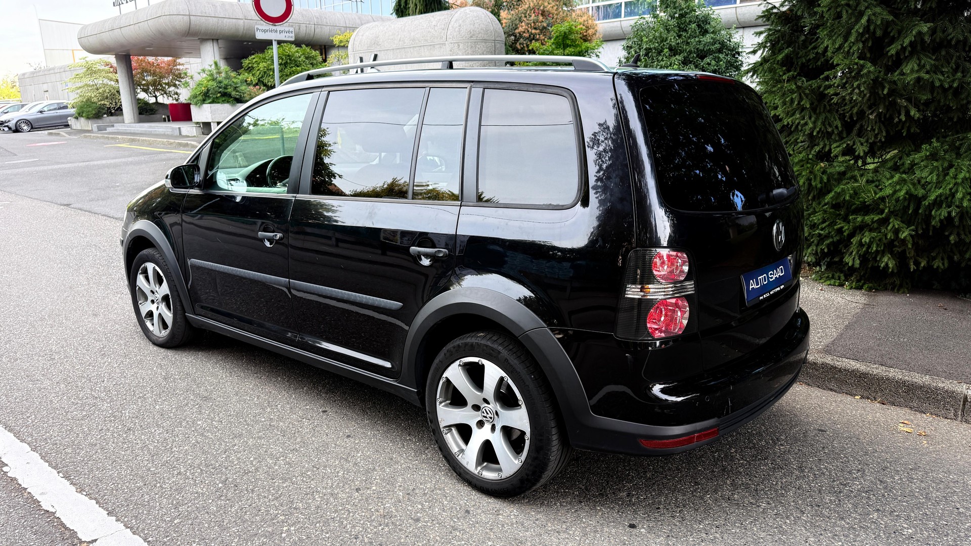 VW CrossTouran 1.4 TSI DSG-image-5