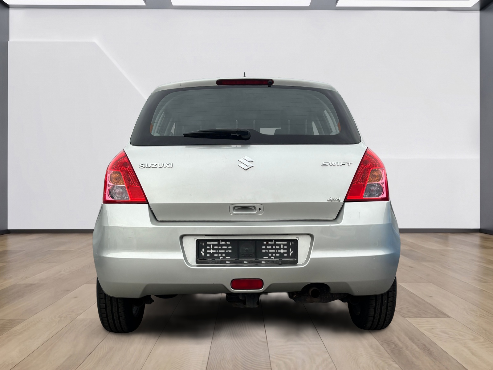 SUZUKI Swift 1.3i 16V GL Top 4x4-image-4