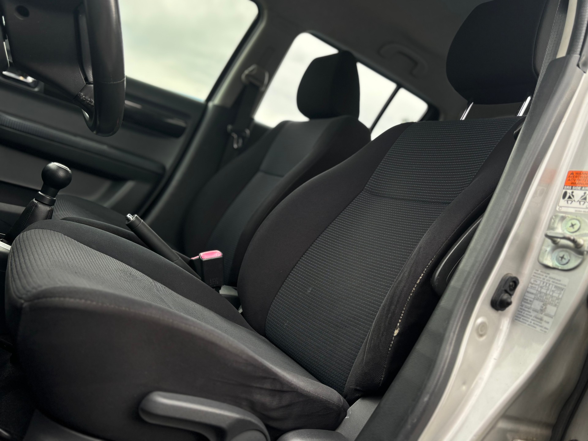 SUZUKI Swift 1.3i 16V GL Top 4x4-image-9