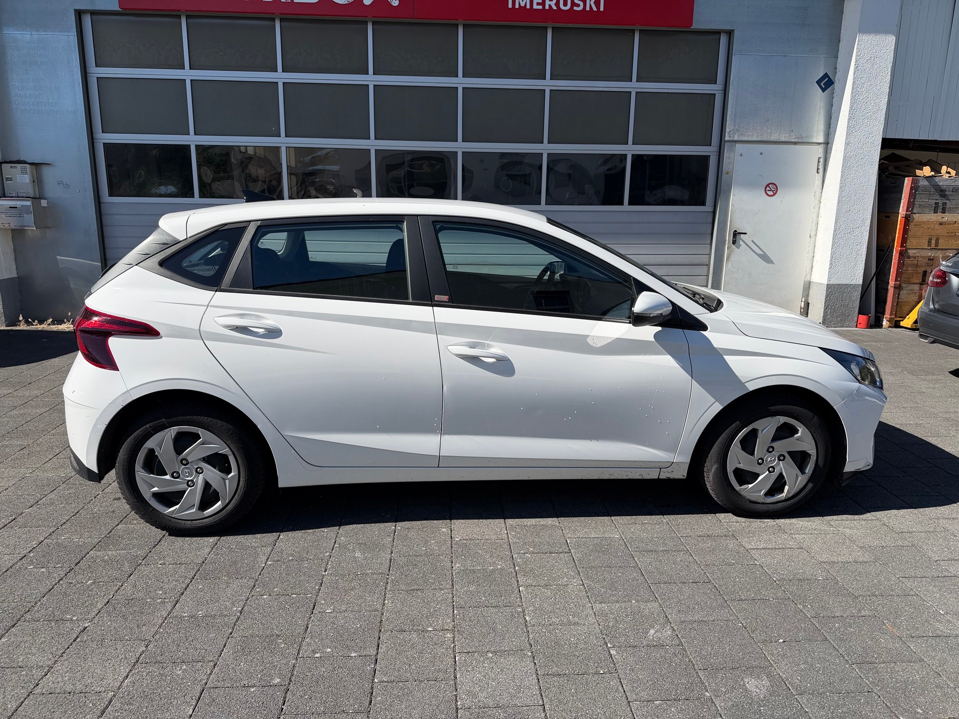 HYUNDAI i20 1.0 T-GDi Origo-image-3