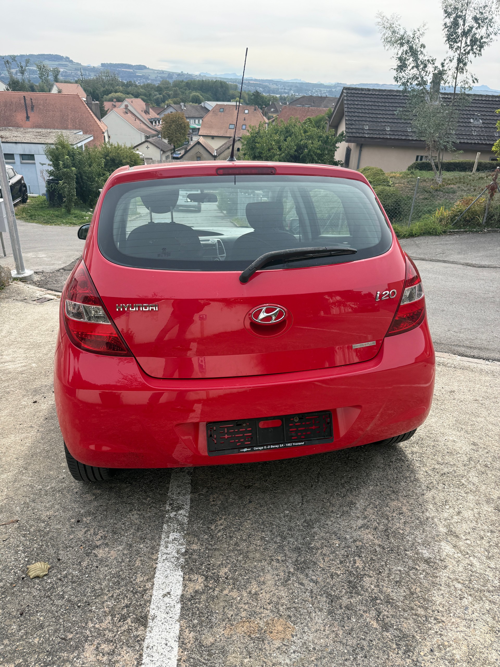 HYUNDAI i20 1.4 Swiss Plus Edition-image-3