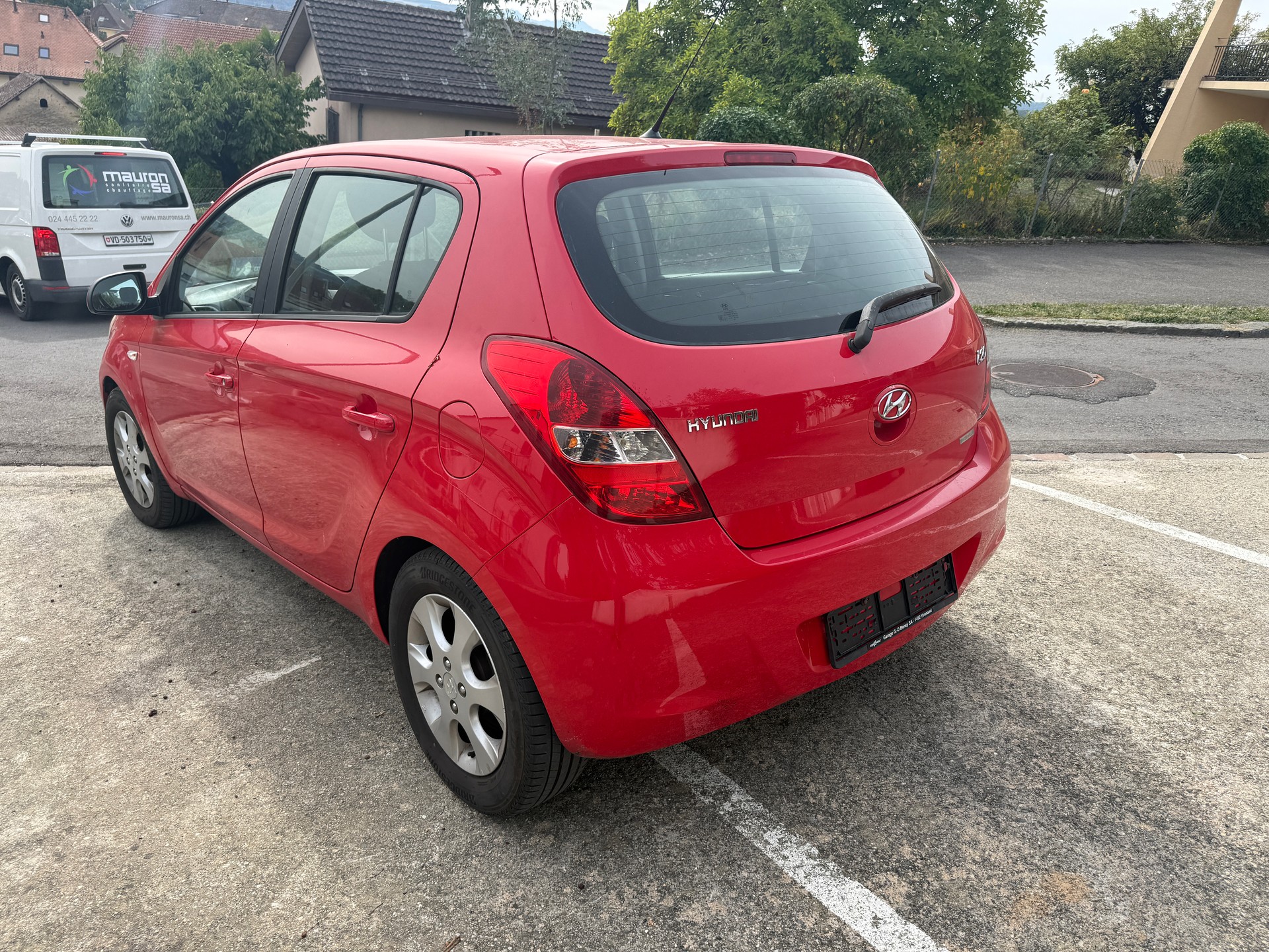 HYUNDAI i20 1.4 Swiss Plus Edition-image-5