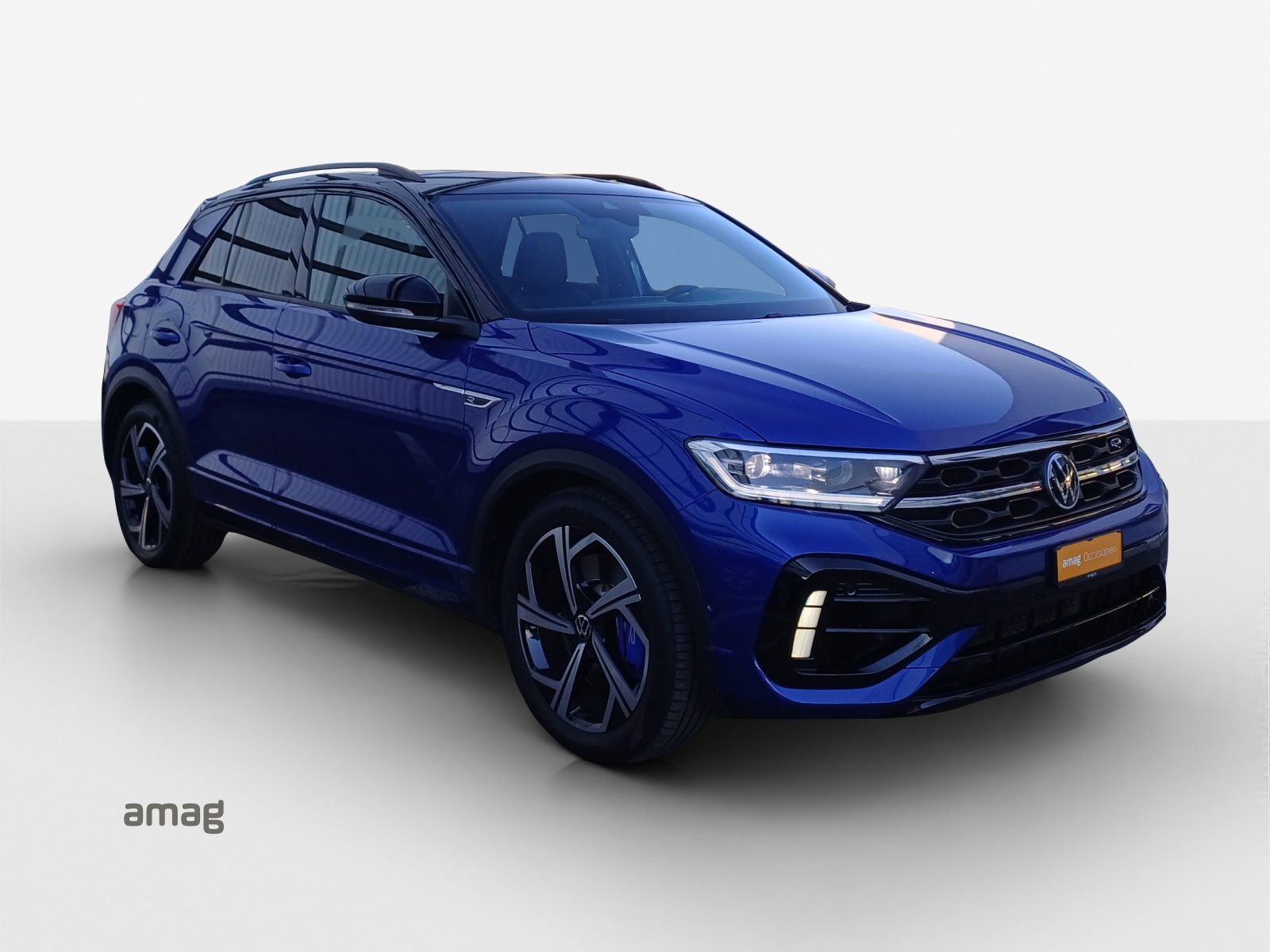 VW T-Roc 2.0 TSI R DSG 4Motion-image-5